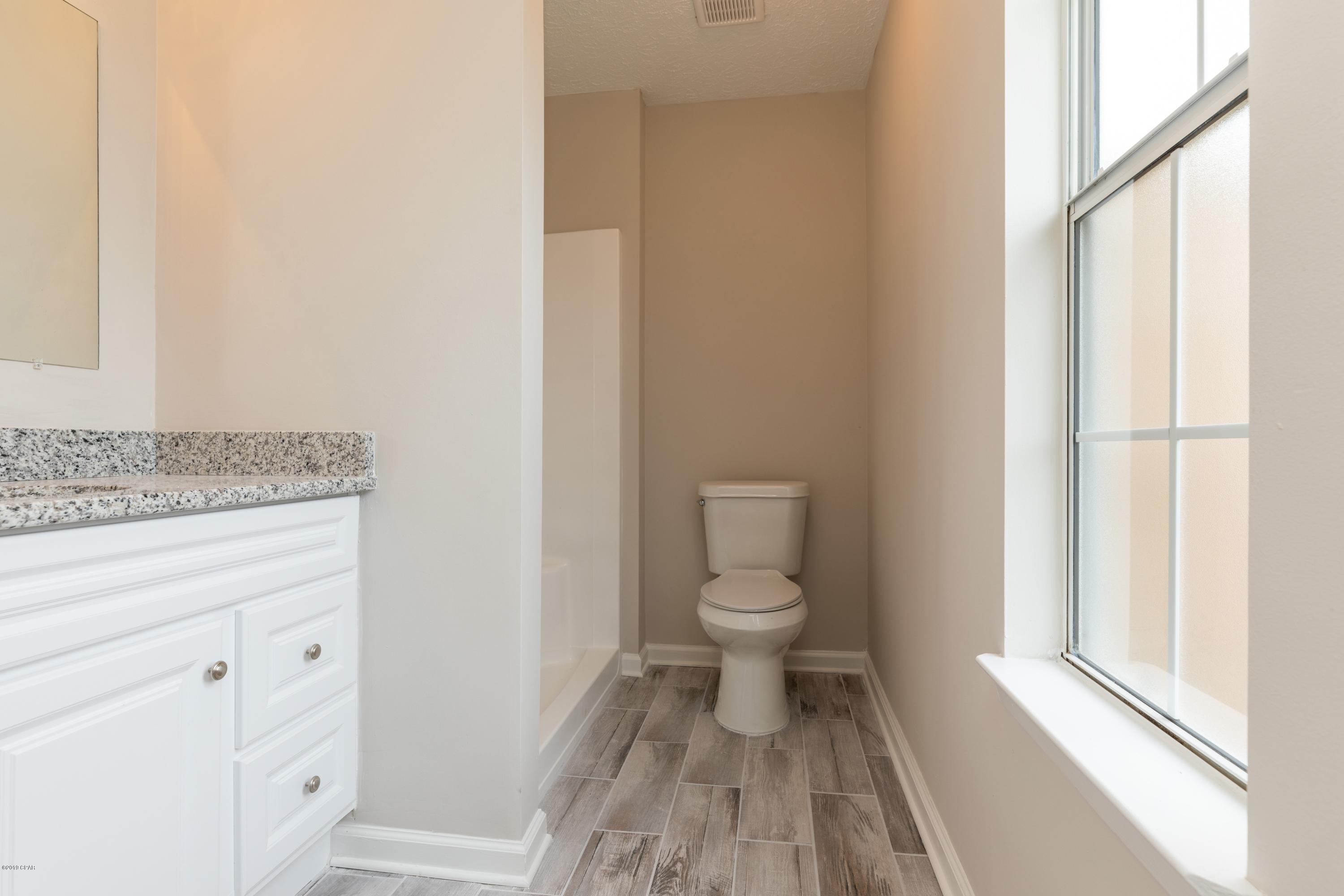 Lynn Pointe South - Residential