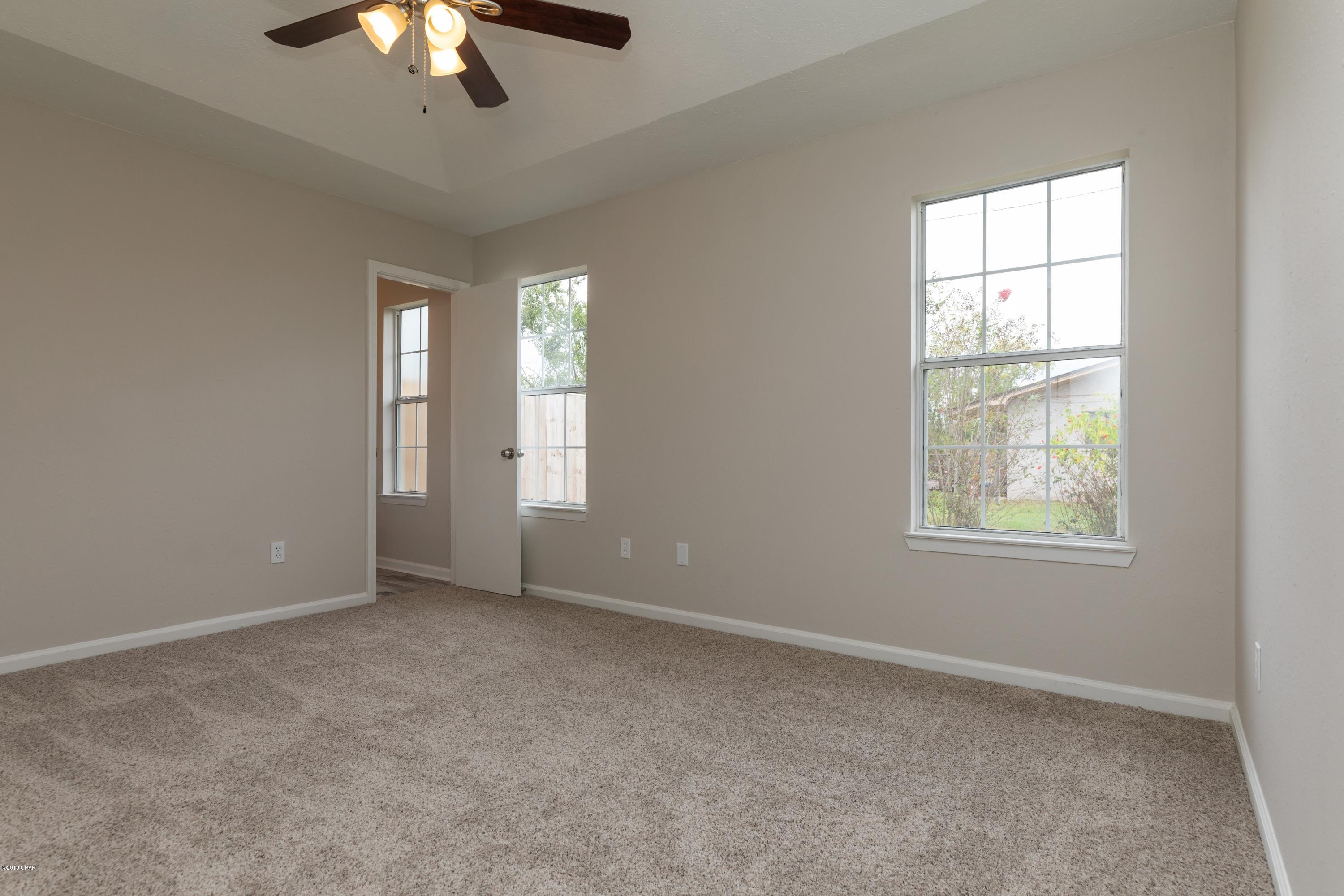 Lynn Pointe South - Residential