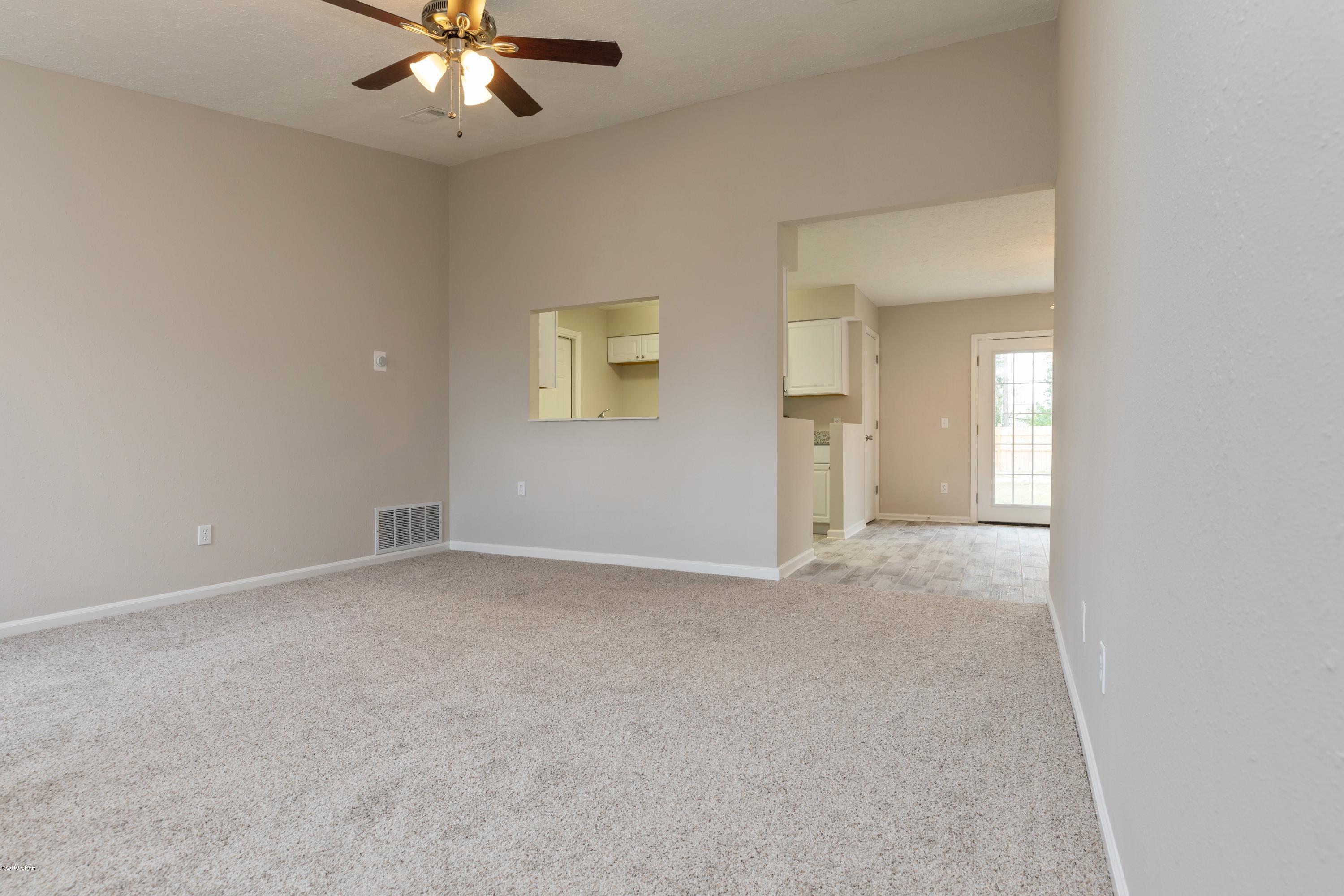 Lynn Pointe South - Residential