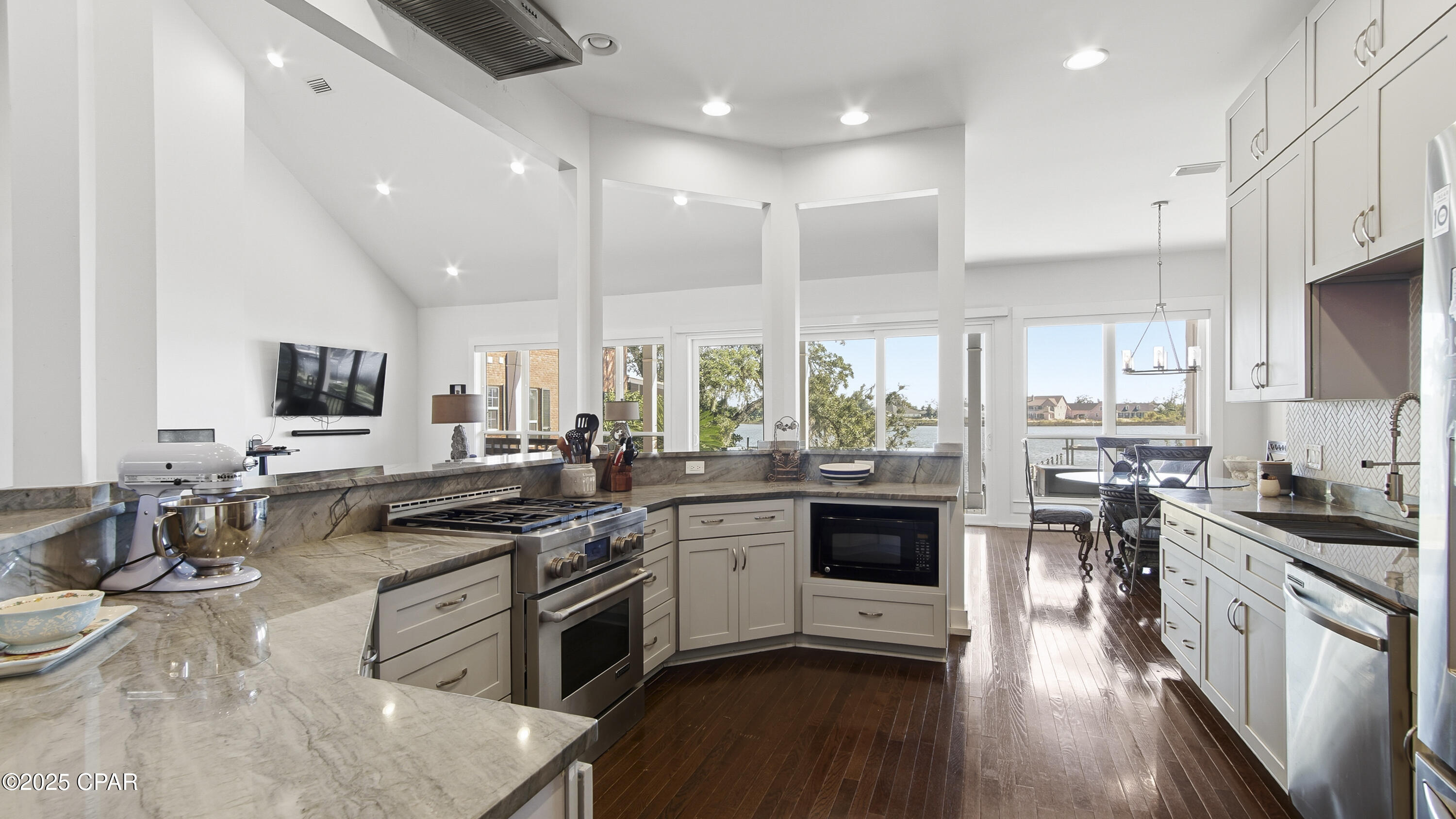 Leisure Shores - Residential