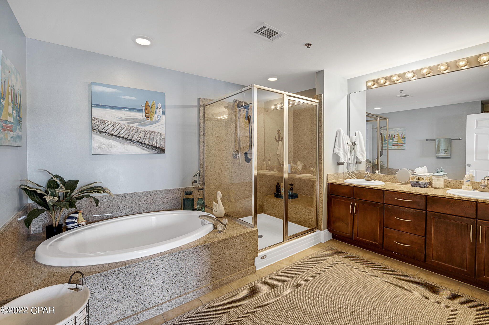 Laketown Wharf - Residential