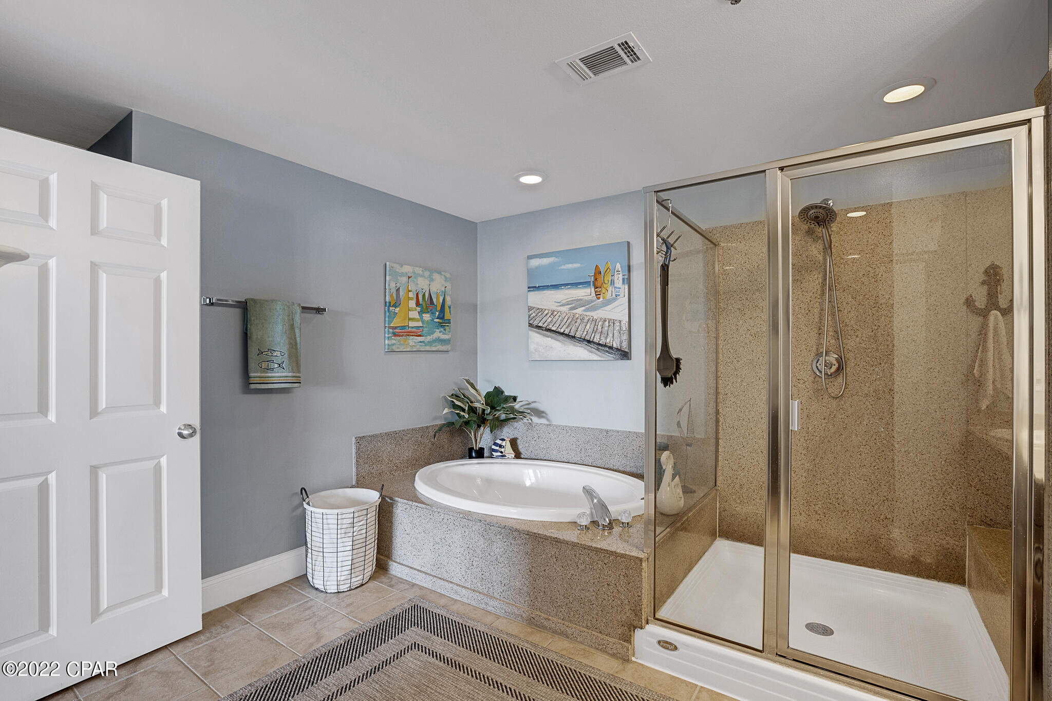 Laketown Wharf - Residential