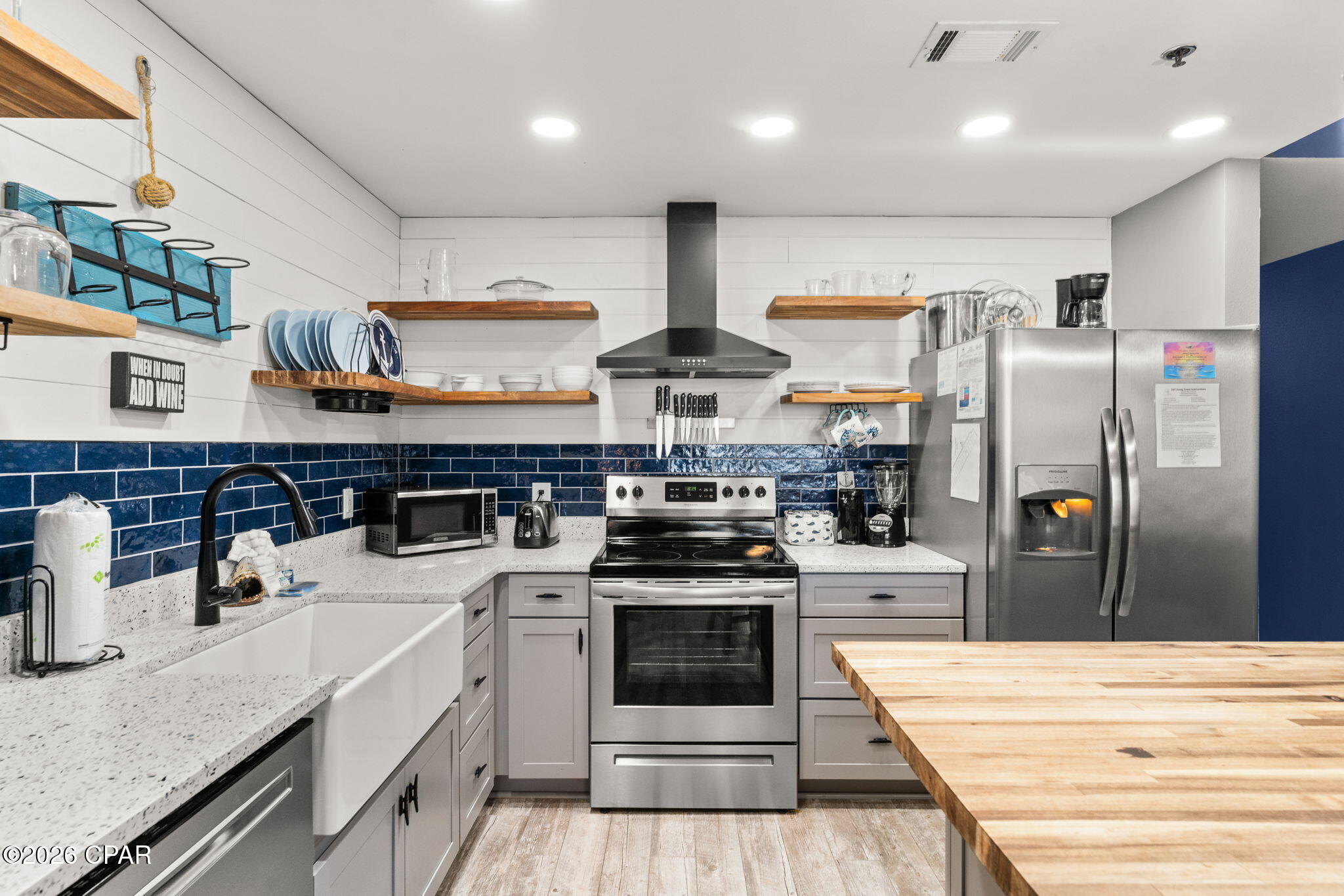 Laketown Wharf - Residential