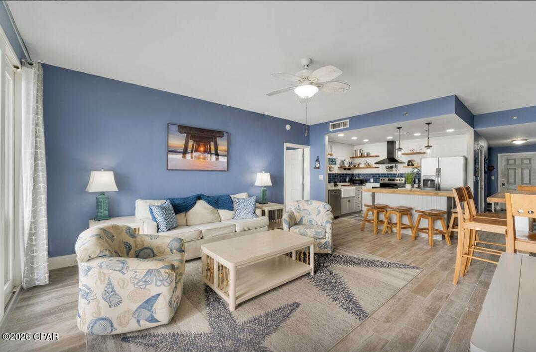 Laketown Wharf - Residential