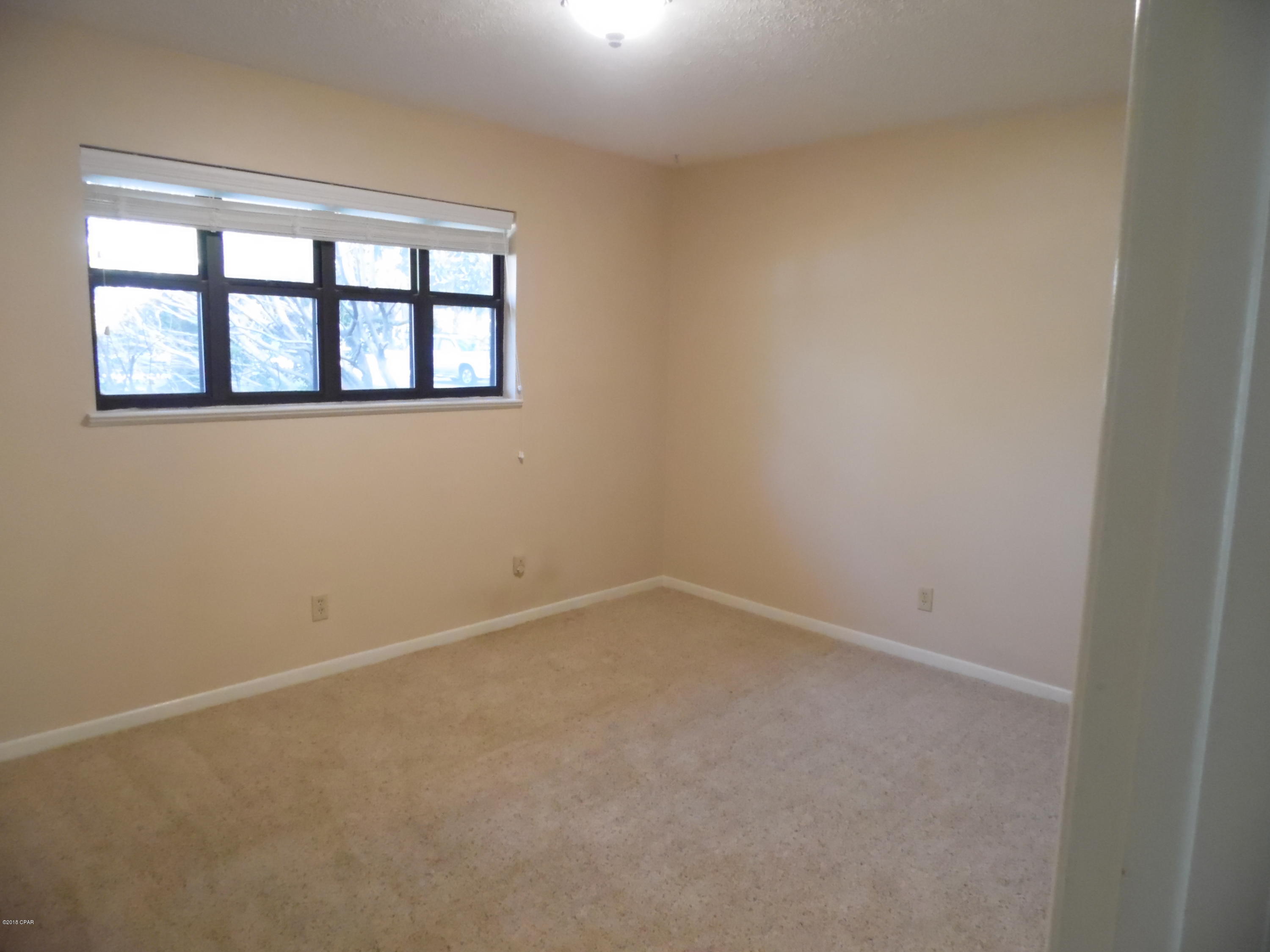 Pretty Bayou Island - Residential