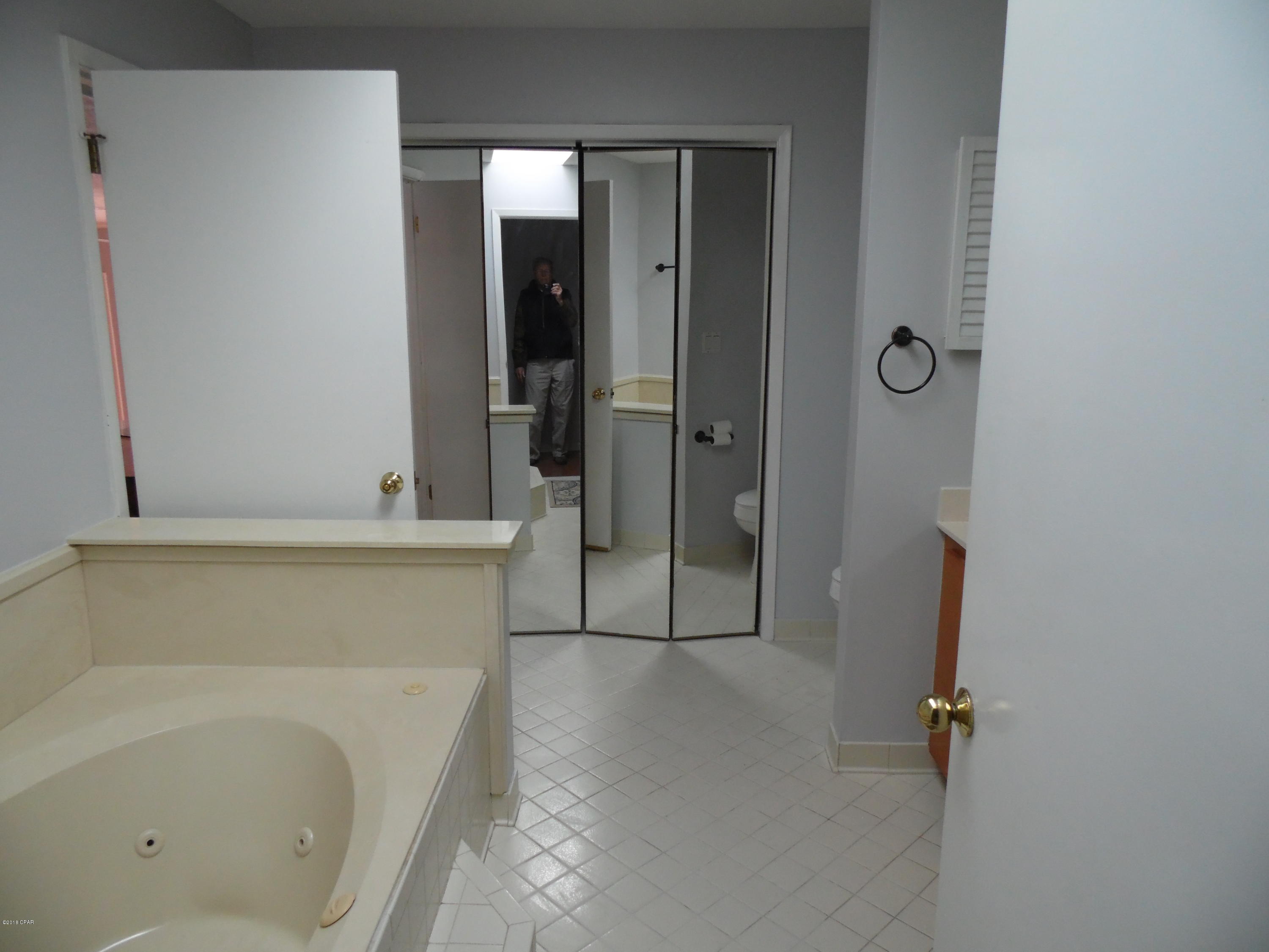 Pretty Bayou Island - Residential