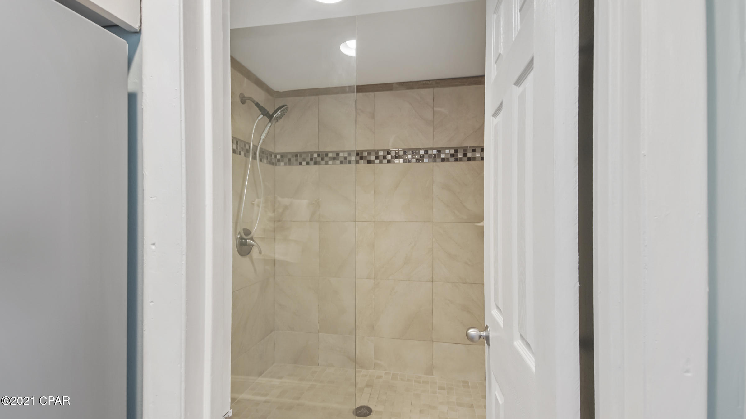 Sunbird Condo - Residential