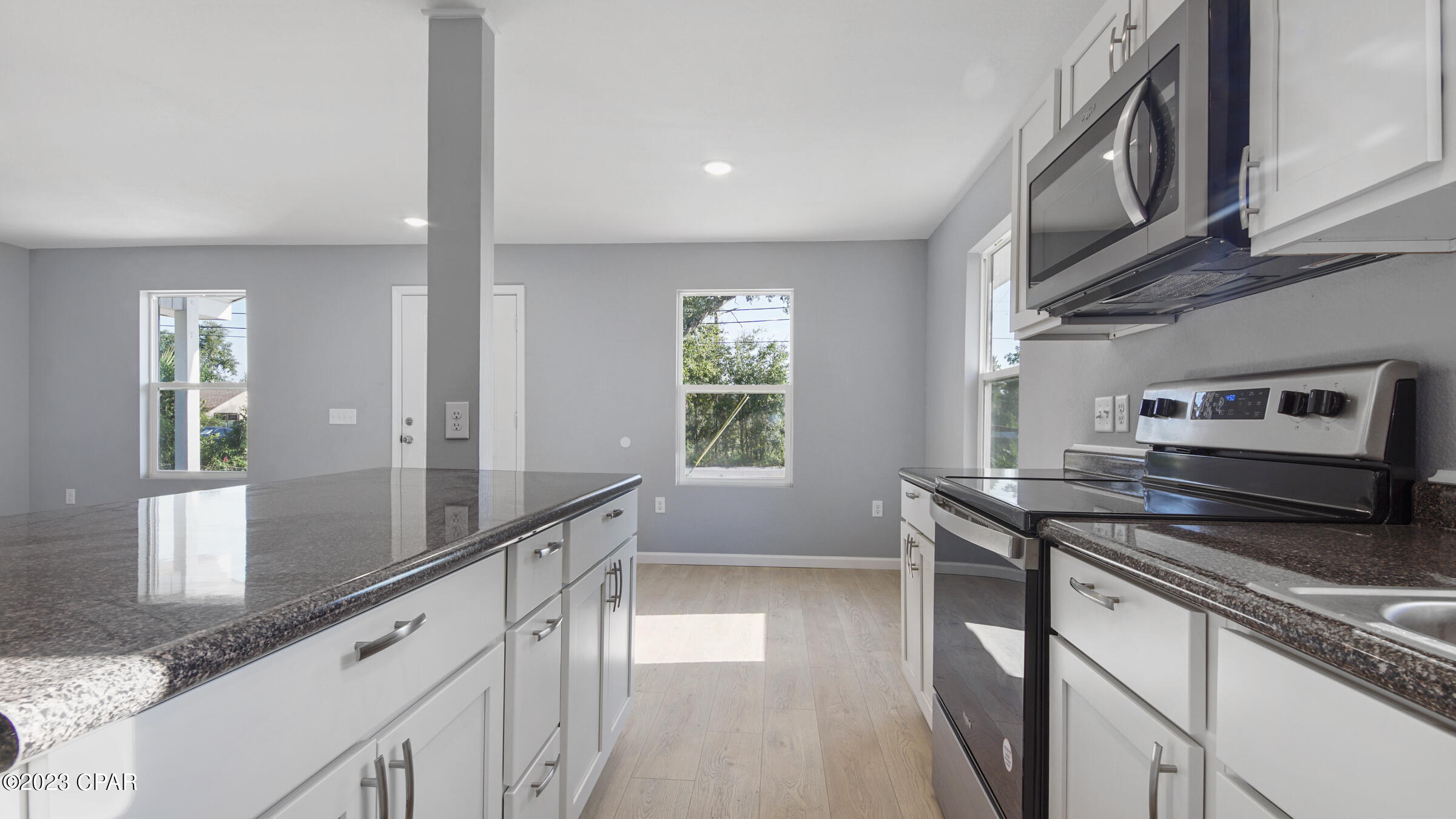 Pine Orchards Hgts 1st Add - Residential