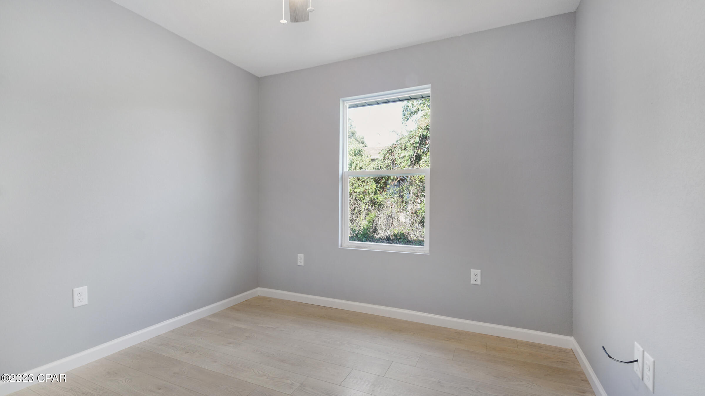 Pine Orchards Hgts 1st Add - Residential