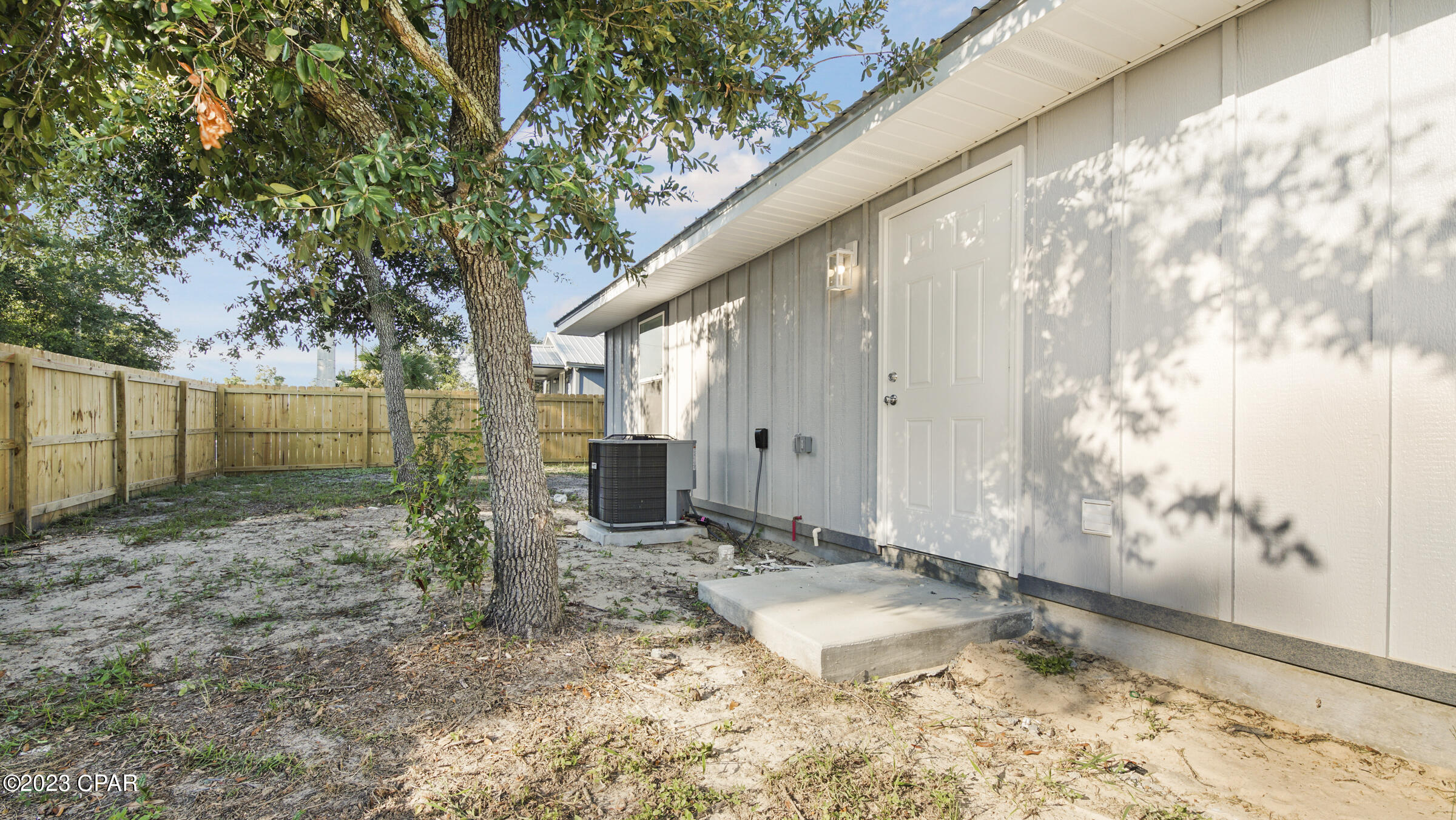 Pine Orchards Hgts 1st Add - Residential