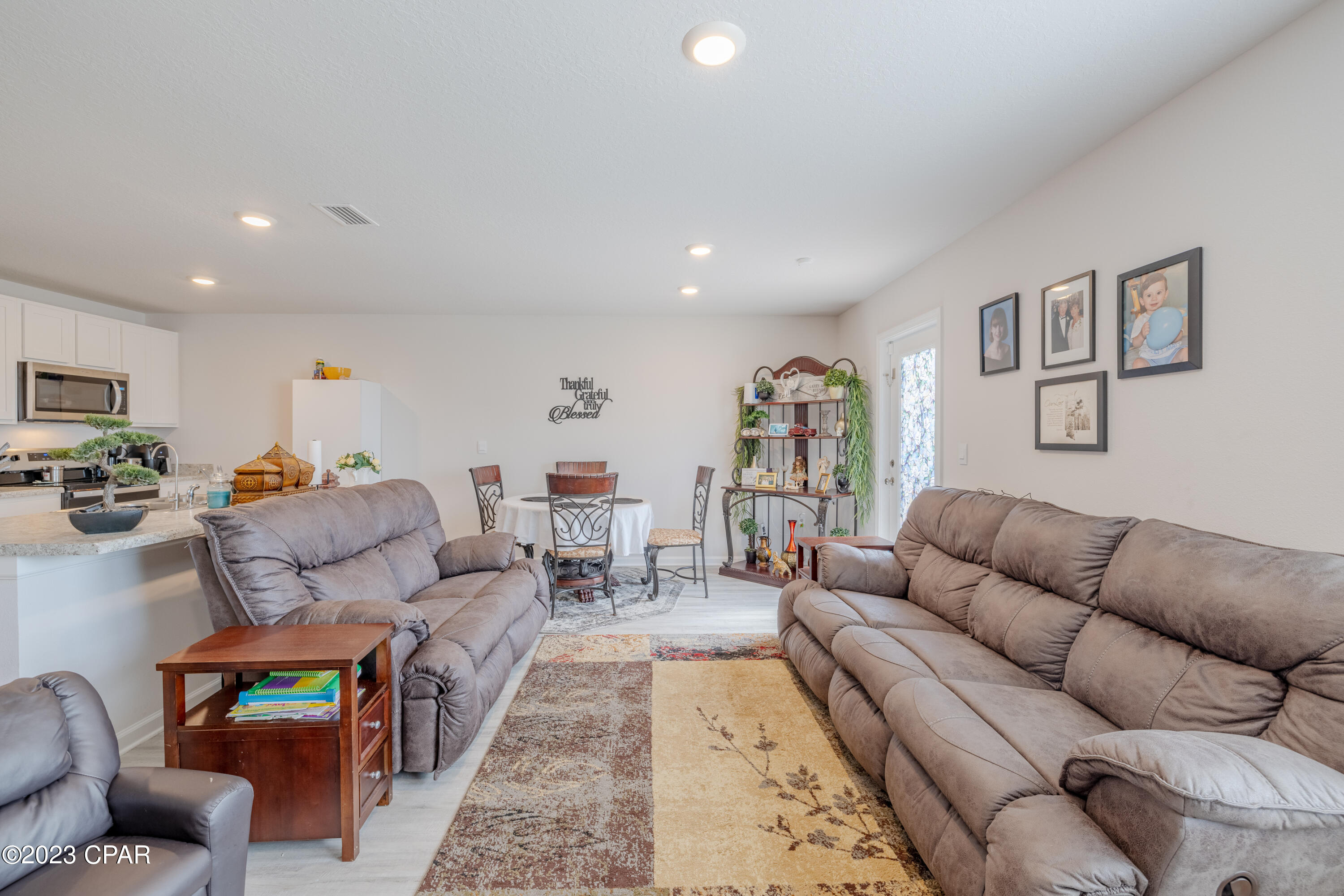 [No Recorded Subdiv] - Residential