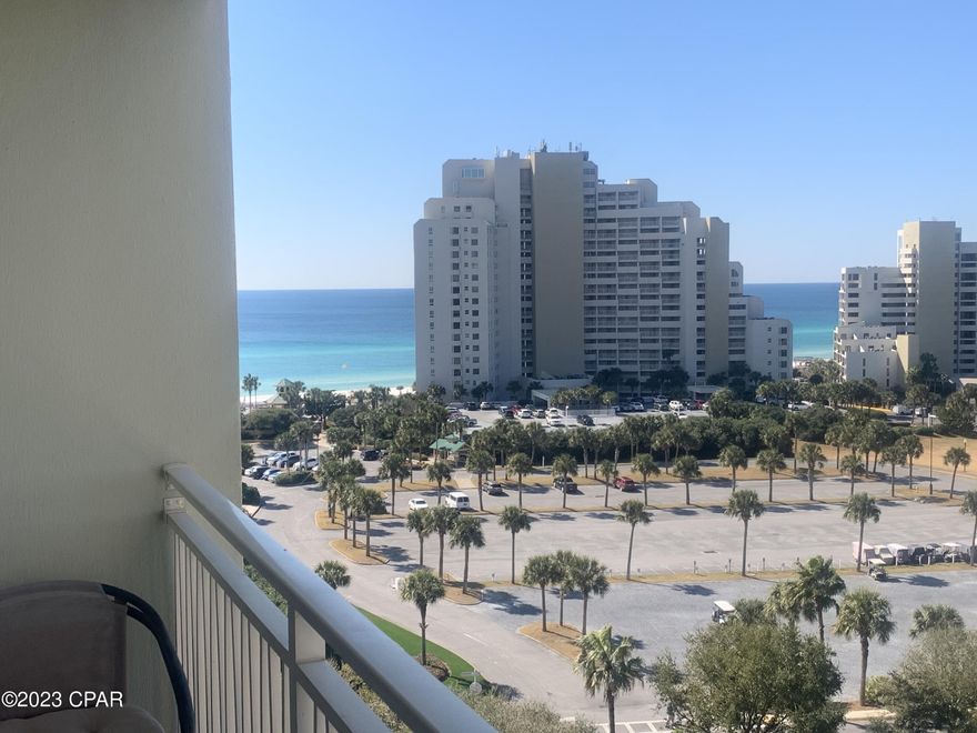Fully furnished studio, available for a long term lease.  This unit is located in Tower II of the Luau building and is within walking distance to the beach and The Beach House restaurant.  Building amenities include community pool, fitness center, and outdoor grilling area.  Ample unassigned parking is available.