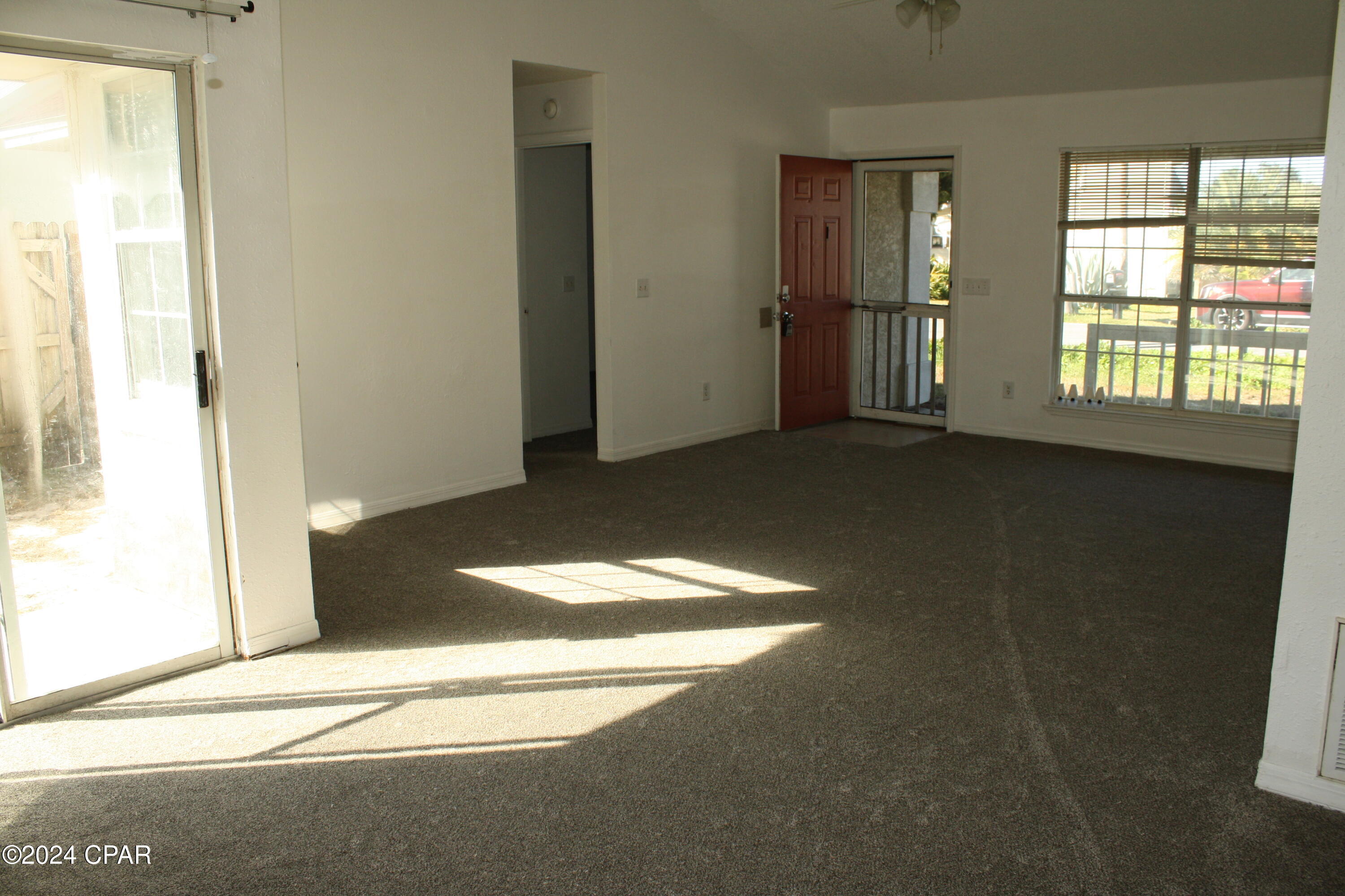 Biltmore Beach 1st Add - Residential