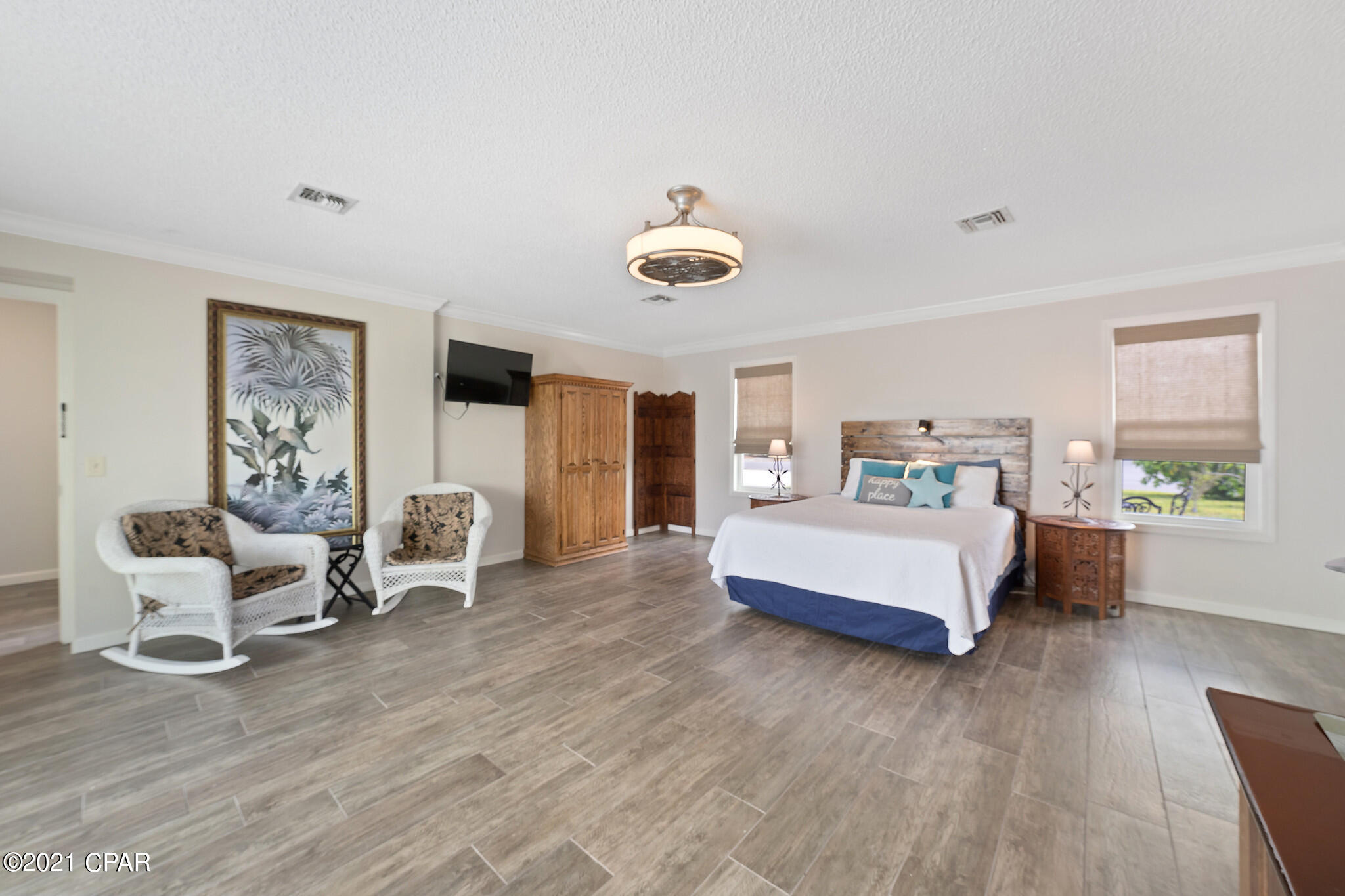 Country Club Harbour Estates - Residential