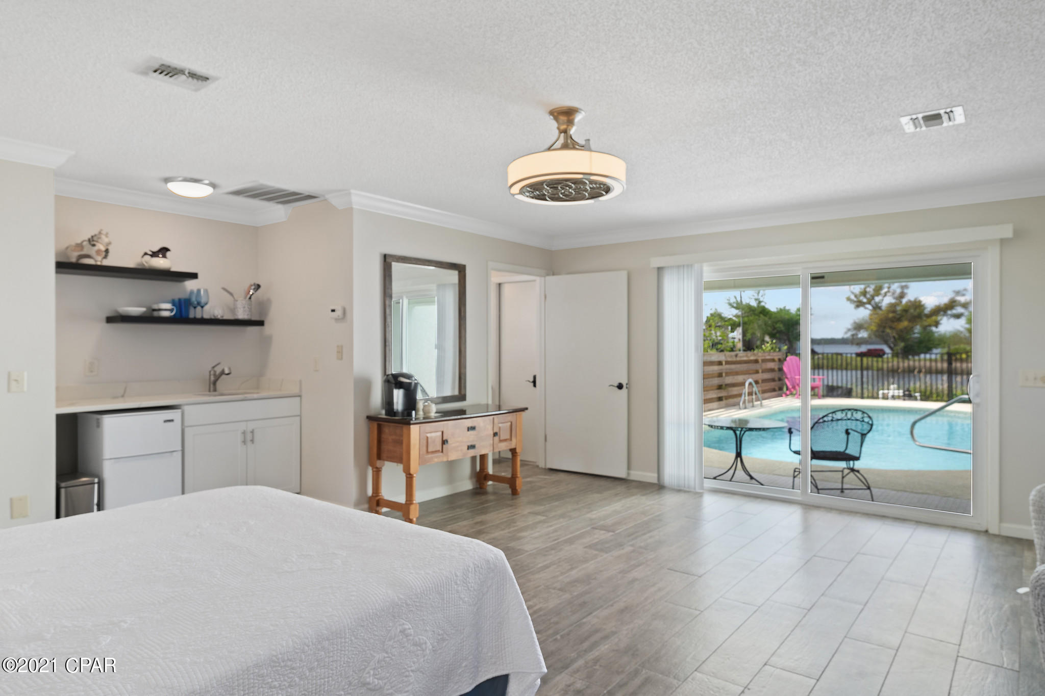 Country Club Harbour Estates - Residential