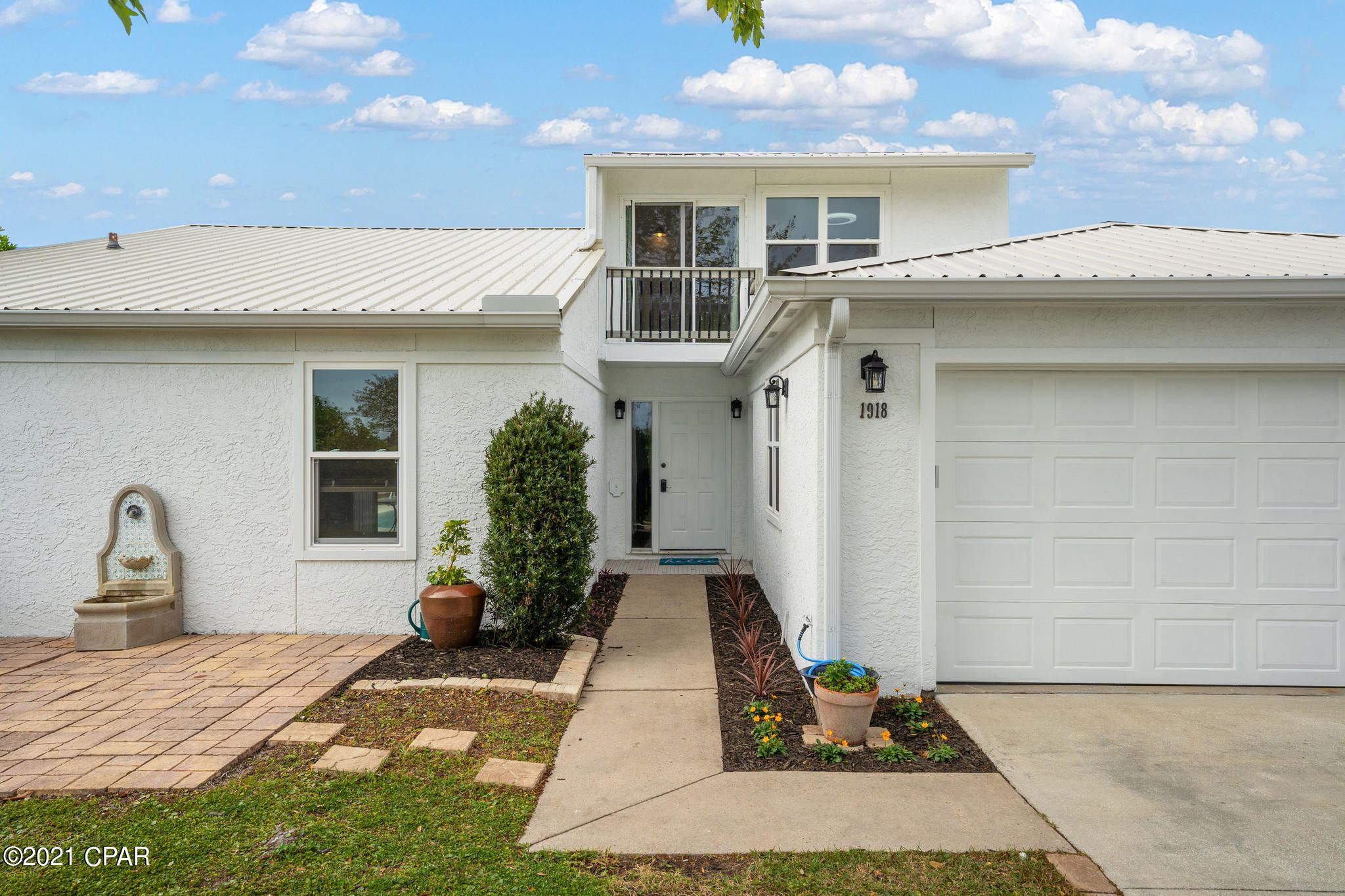 Country Club Harbour Estates - Residential