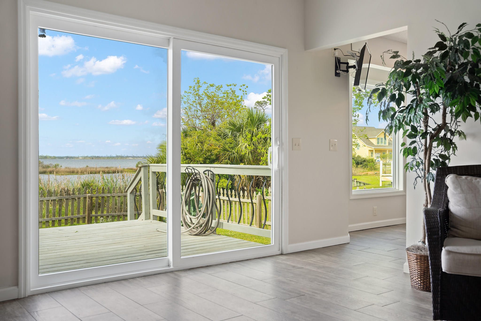 Country Club Harbour Estates - Residential