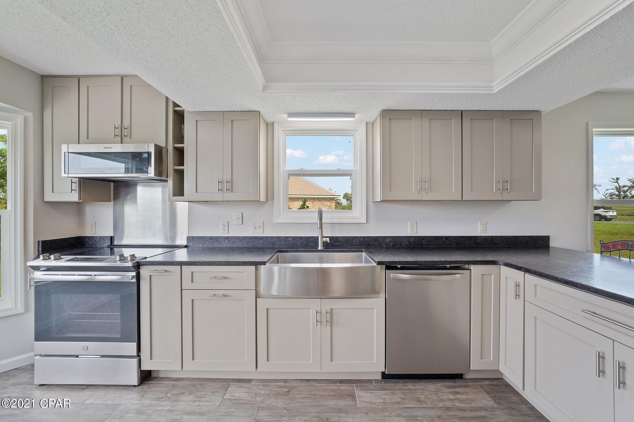 Country Club Harbour Estates - Residential