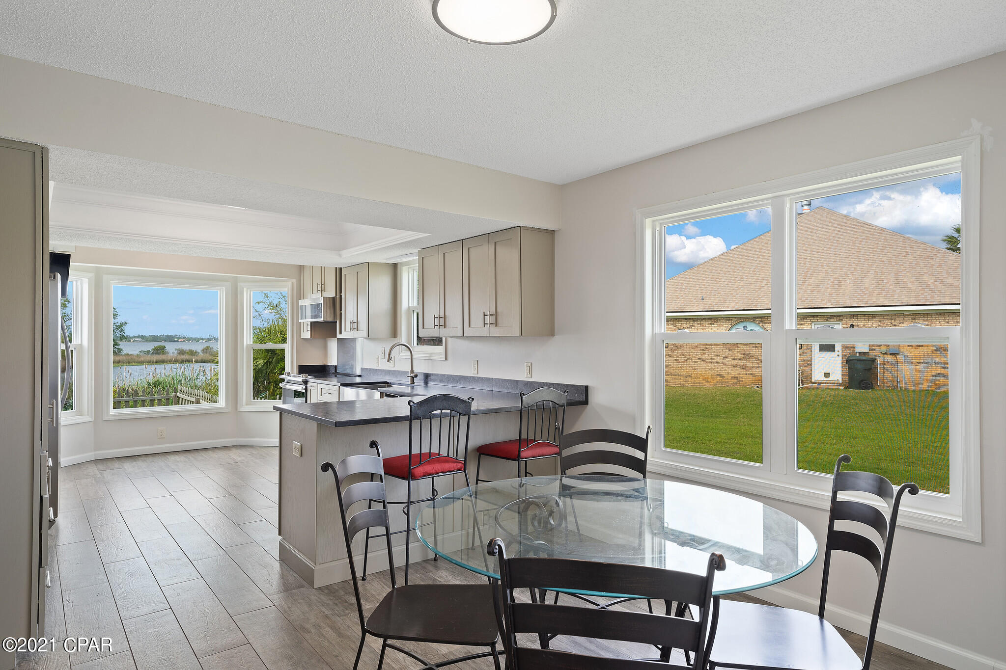 Country Club Harbour Estates - Residential