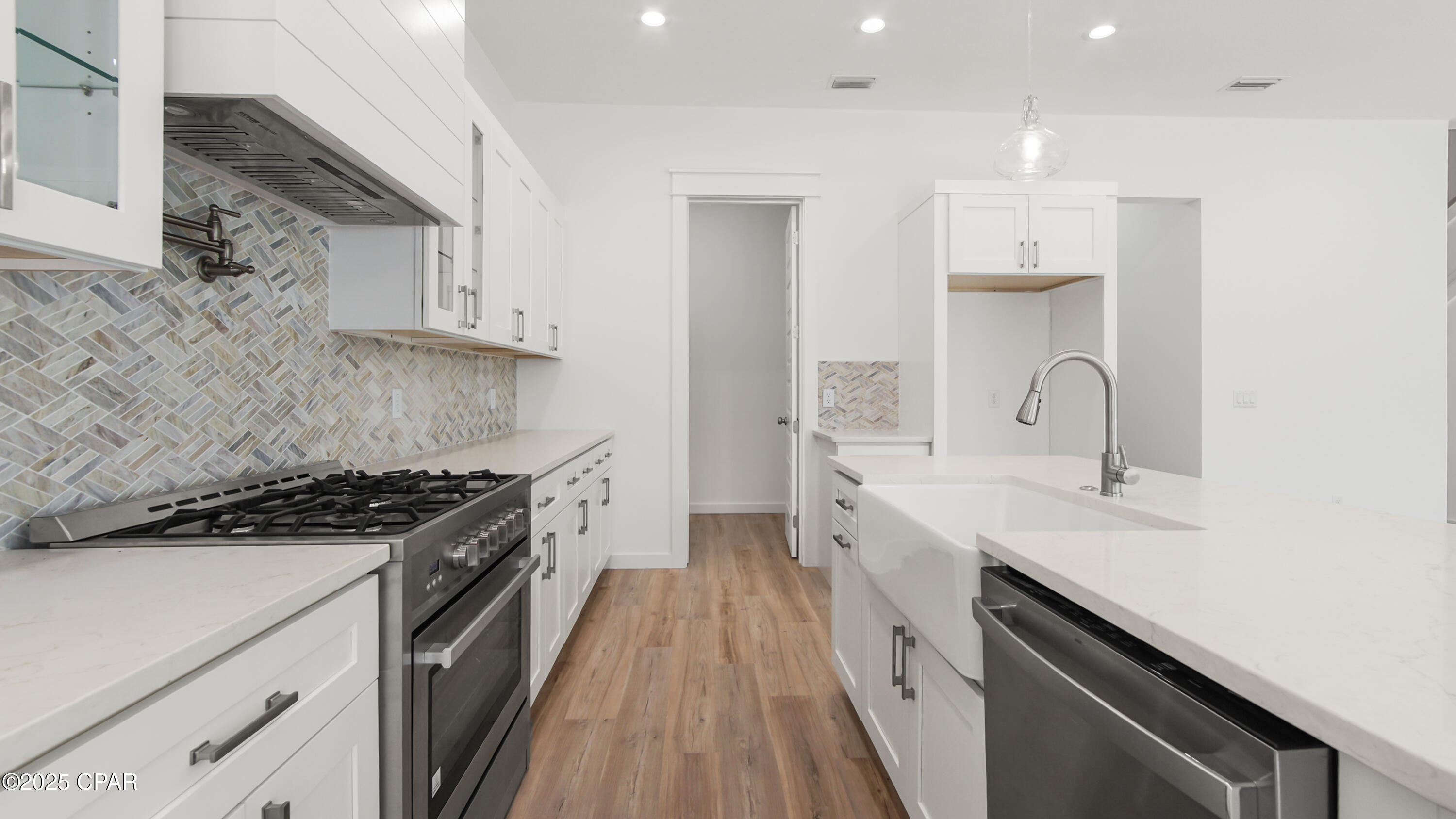 Sanctuary Beach - Residential