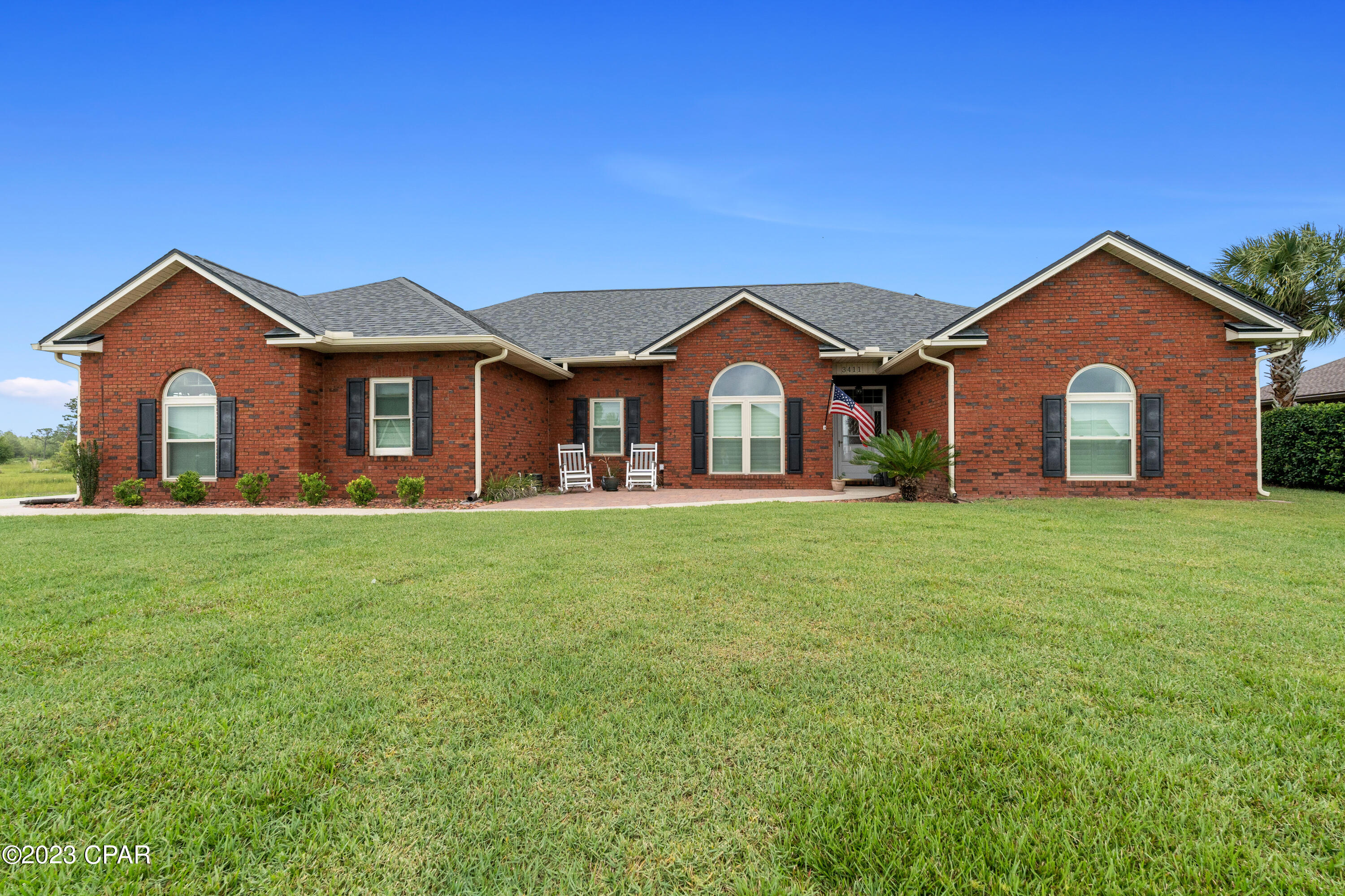 Kirkland Manor - Residential