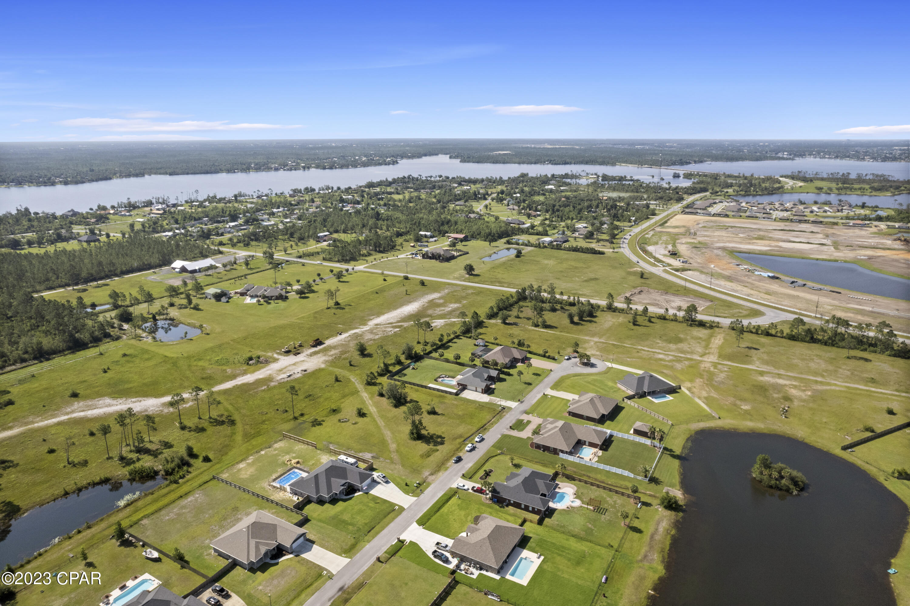 Kirkland Manor - Residential