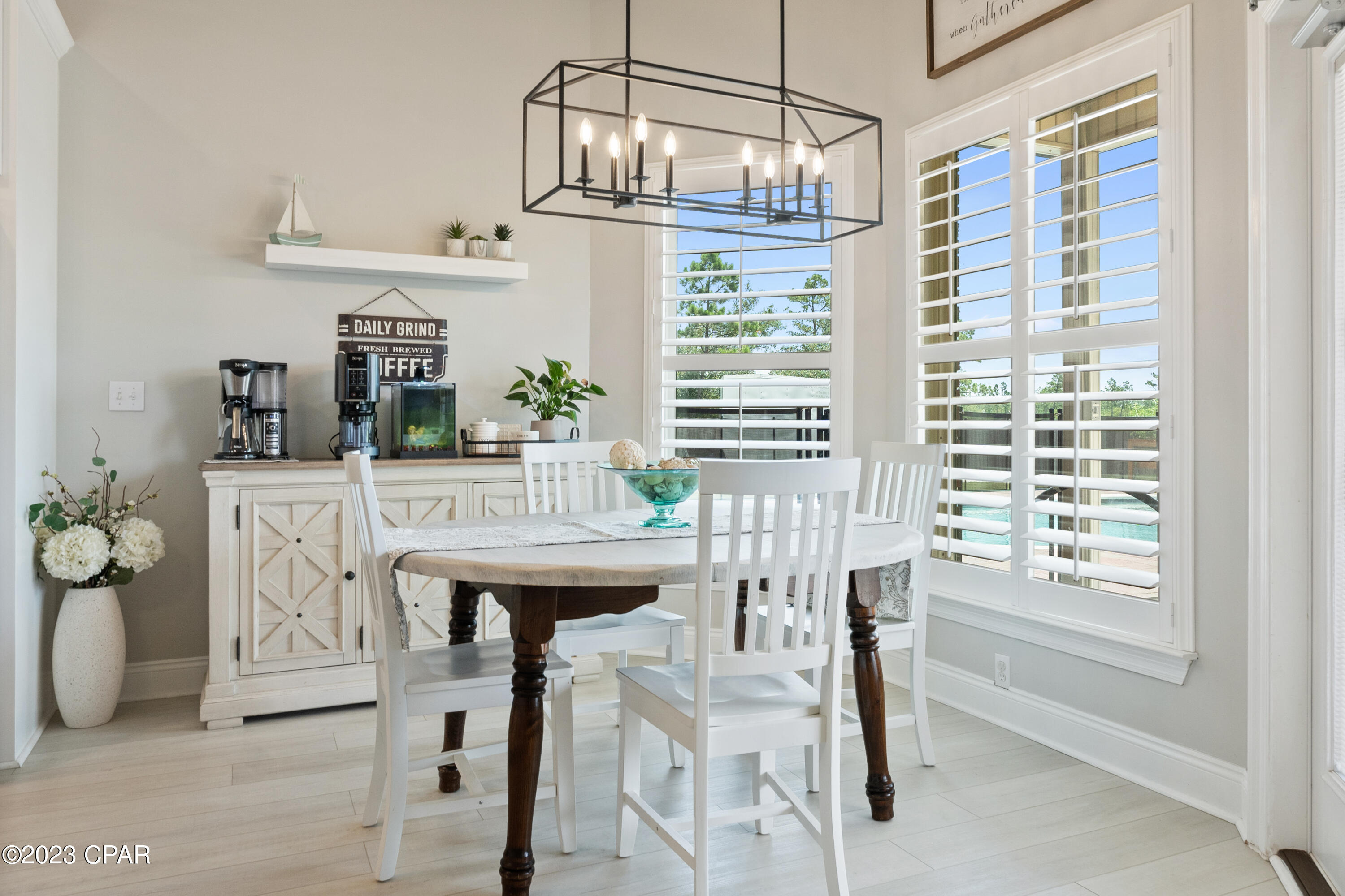 Kirkland Manor - Residential