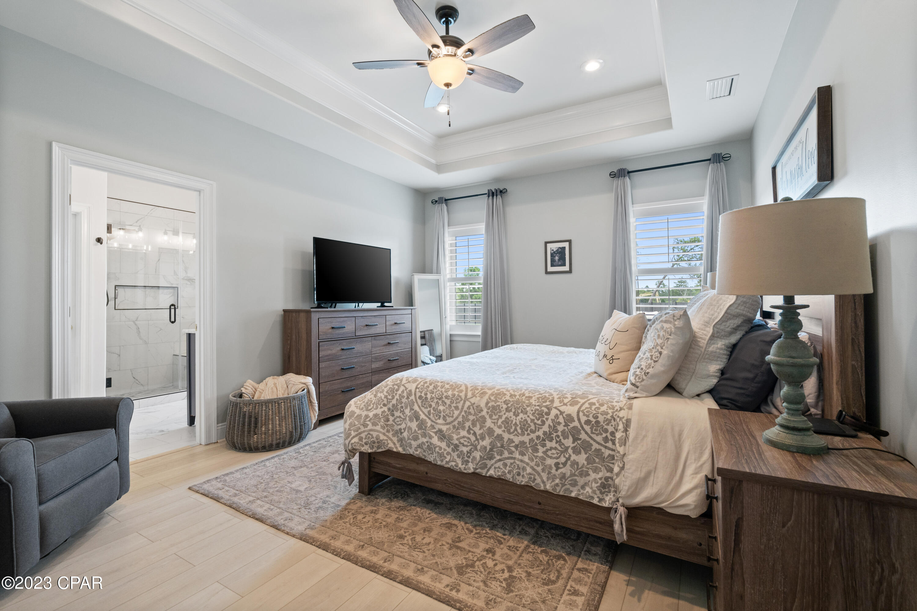 Kirkland Manor - Residential