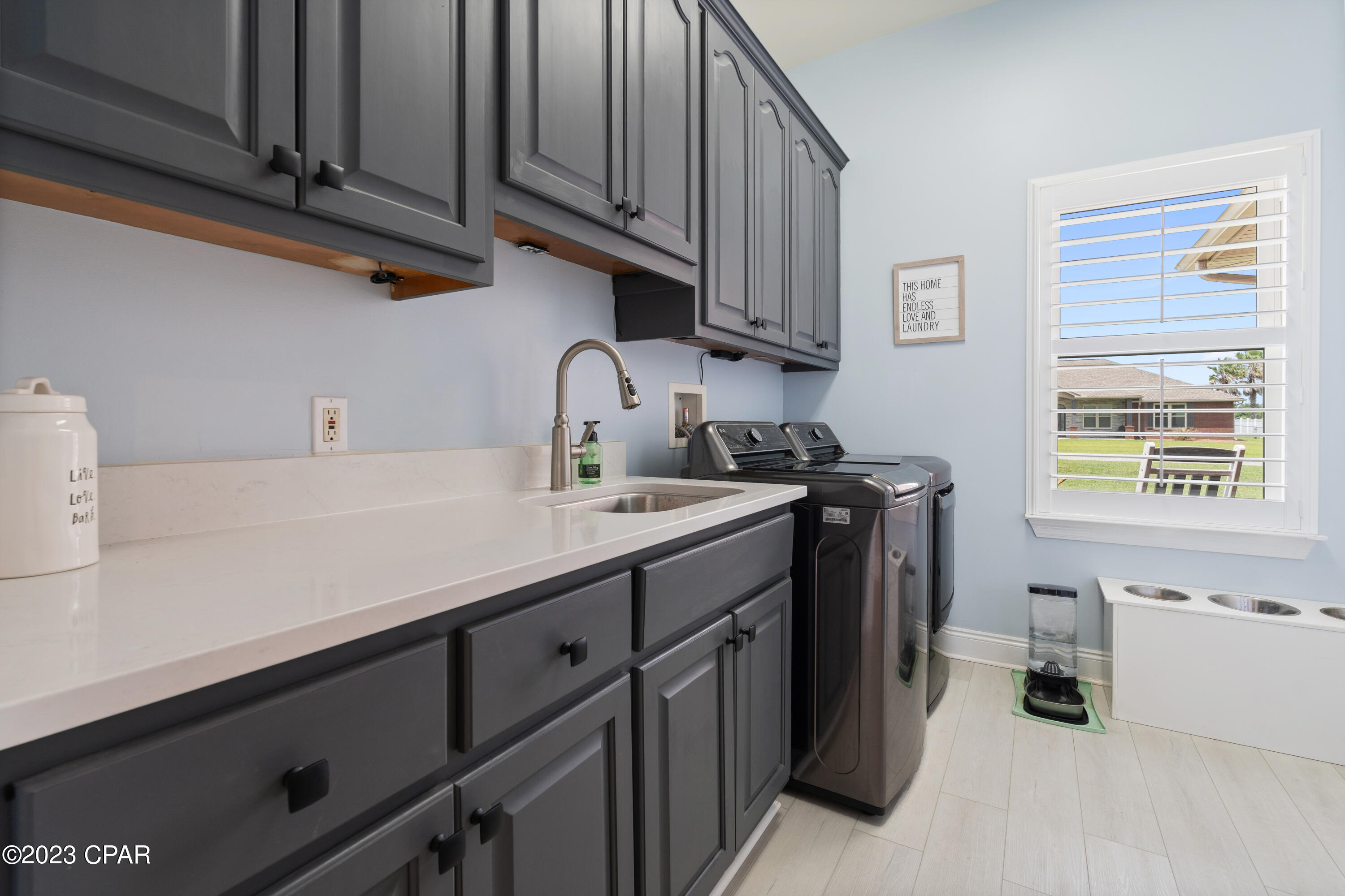 Kirkland Manor - Residential