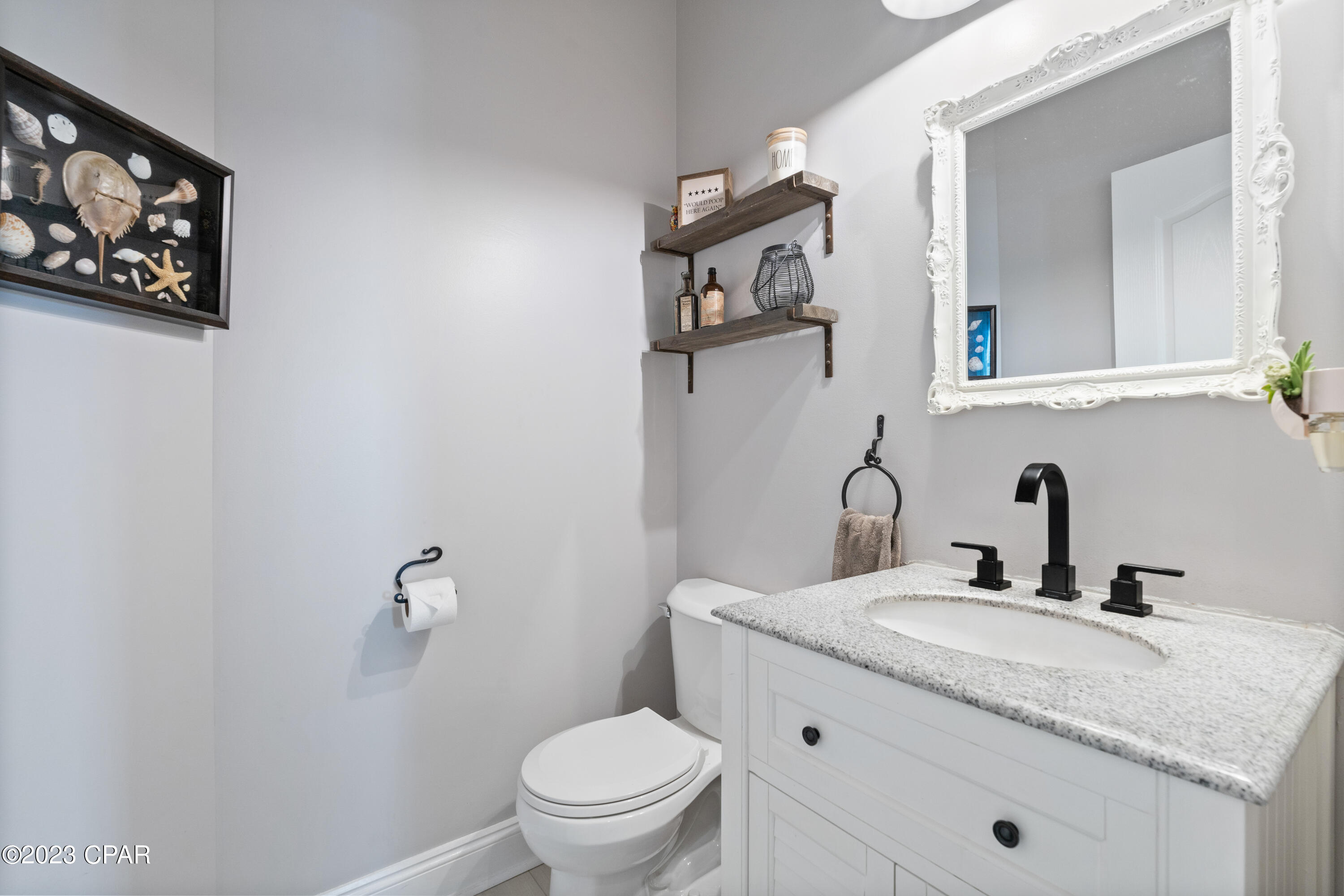 Kirkland Manor - Residential