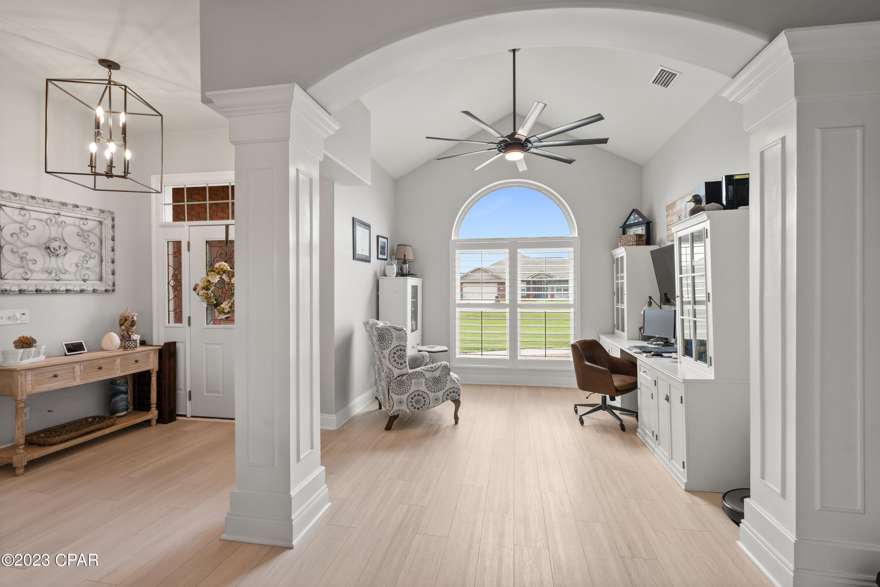 Kirkland Manor - Residential