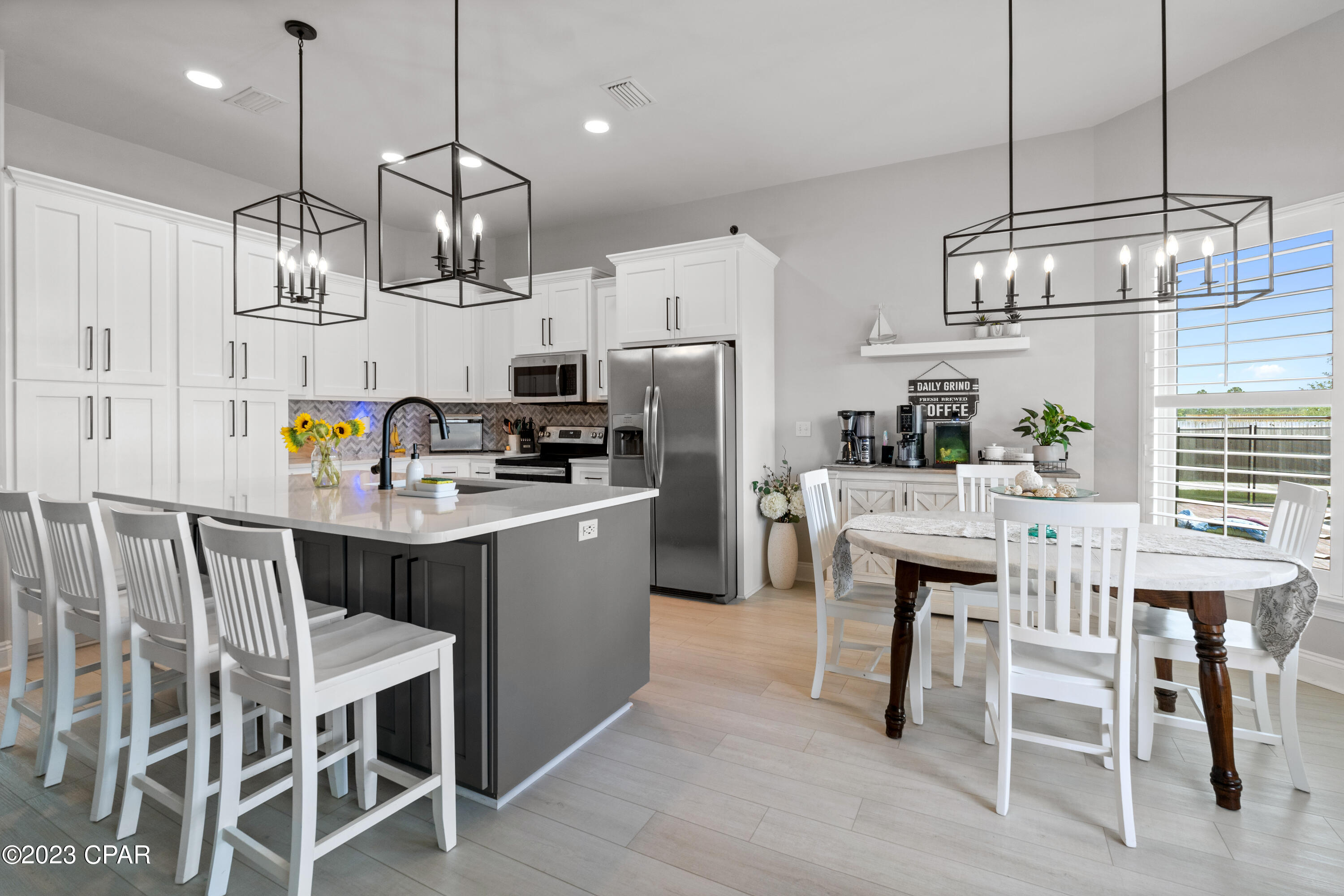 Kirkland Manor - Residential