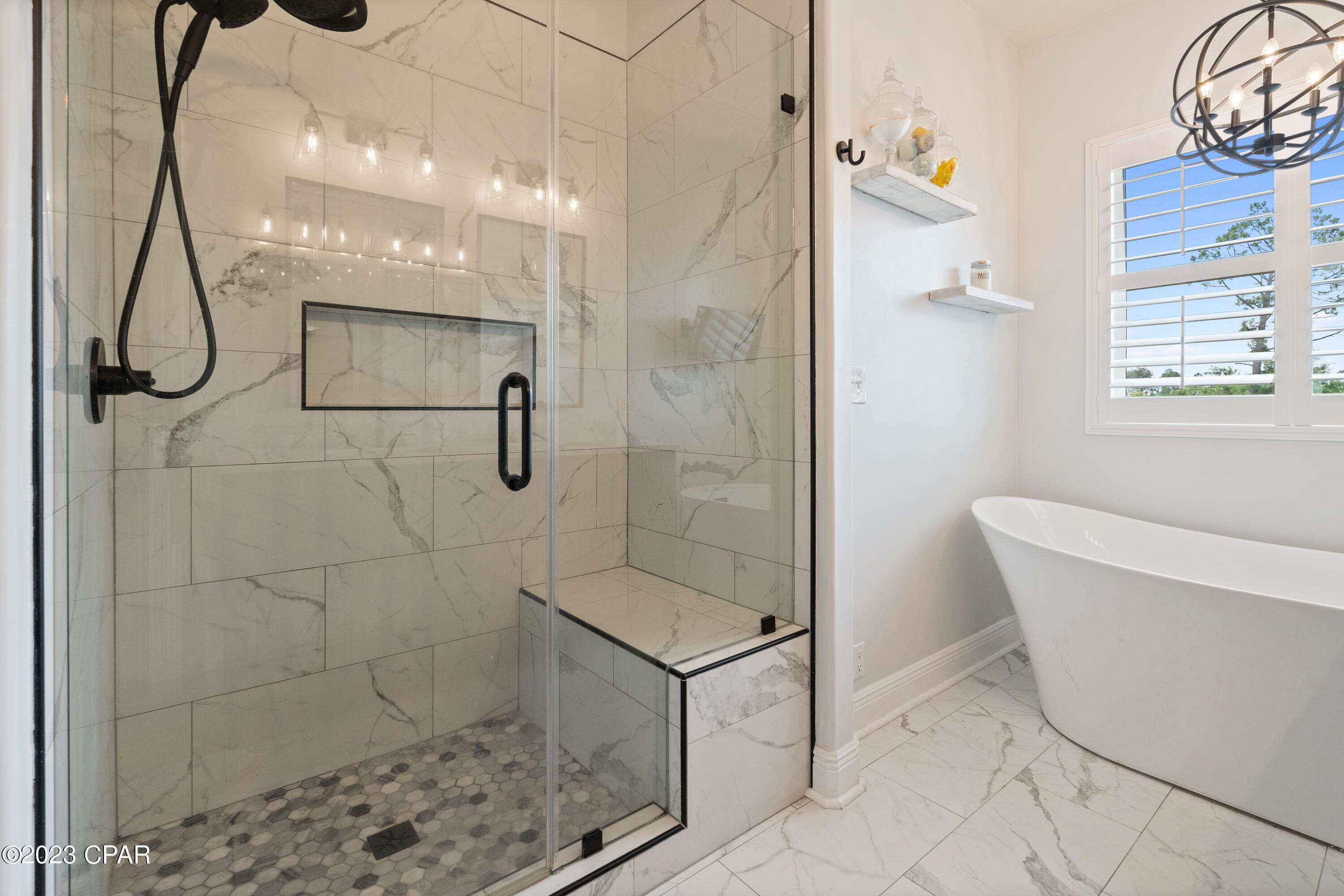 Kirkland Manor - Residential