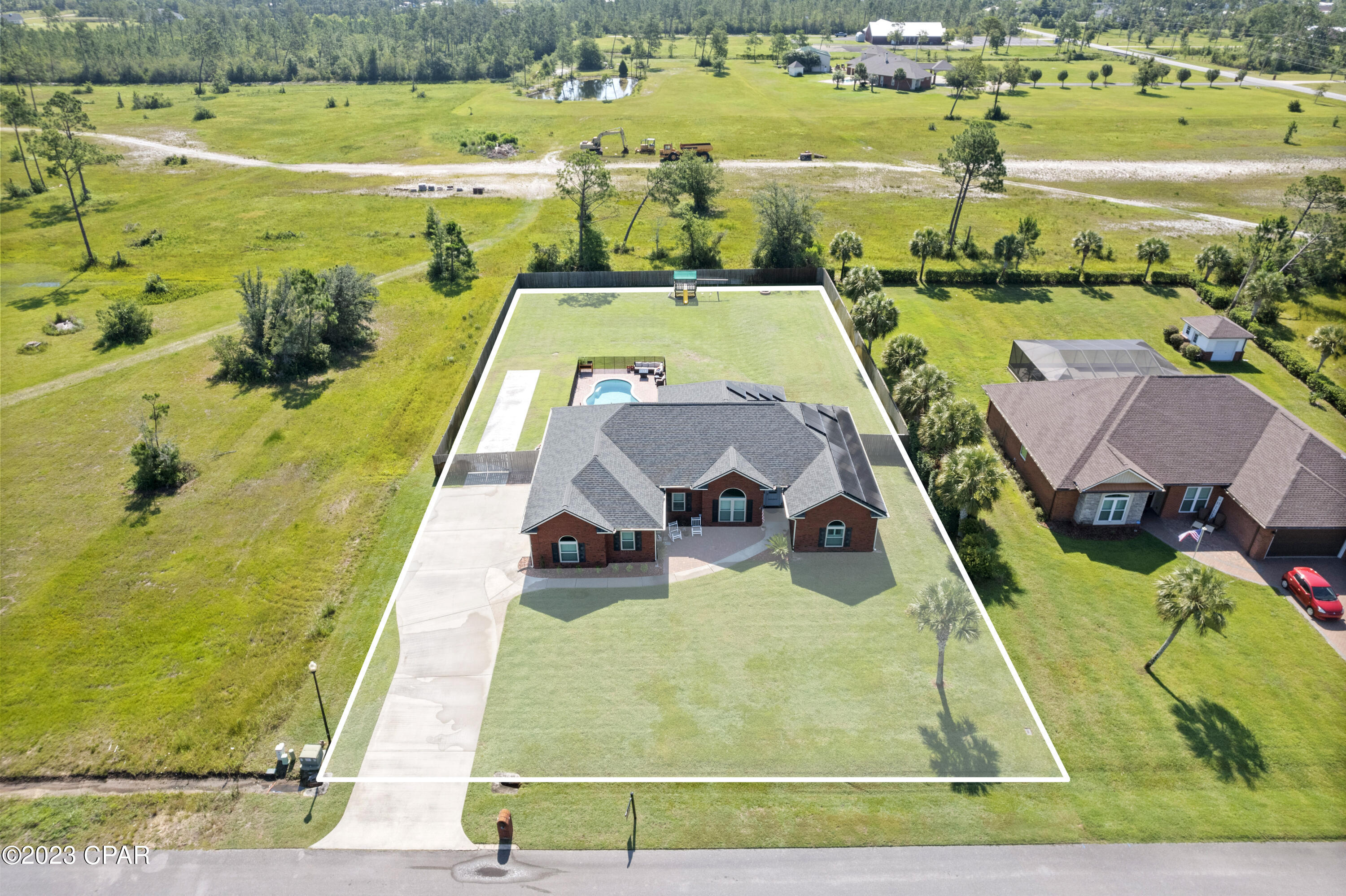 Kirkland Manor - Residential