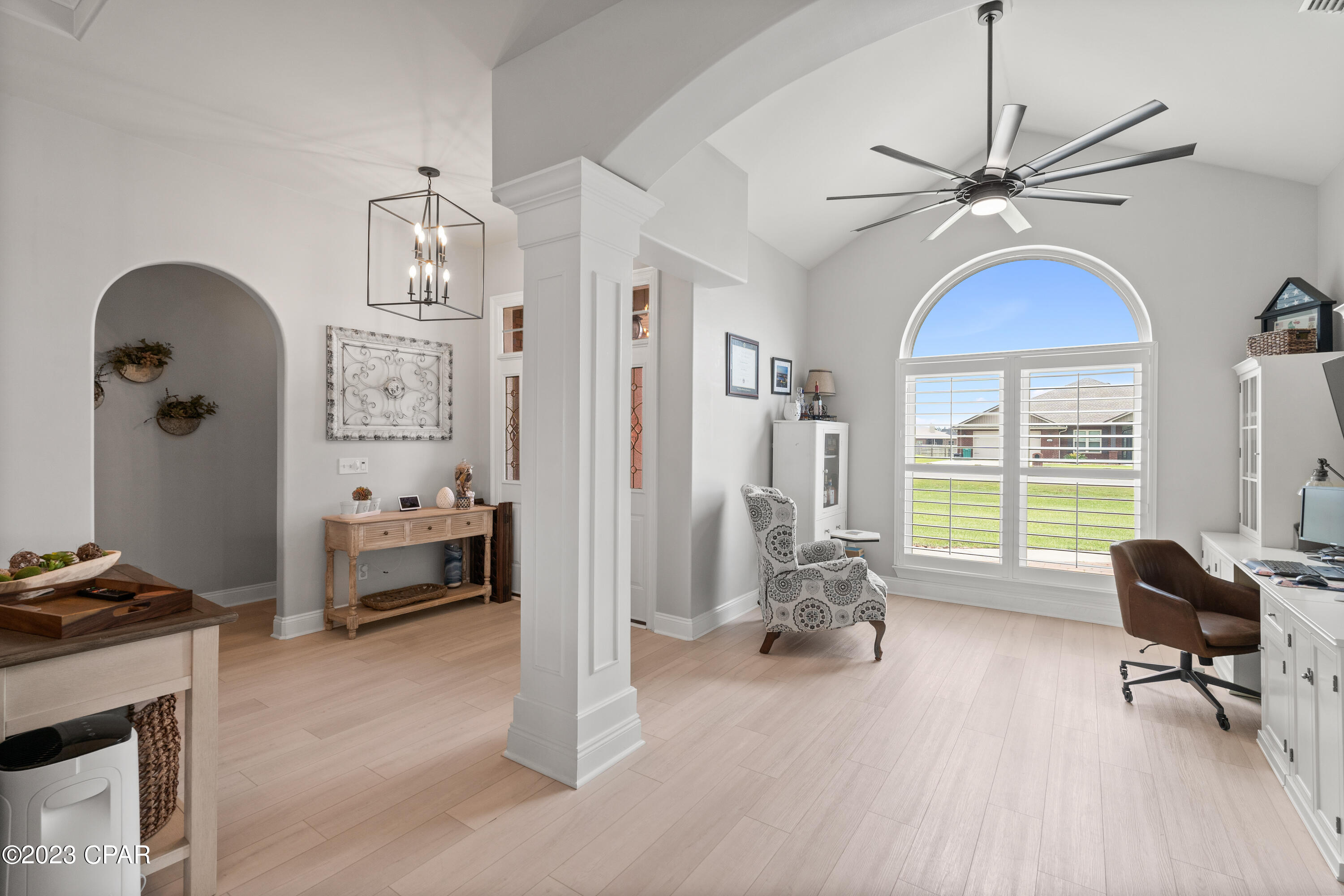 Kirkland Manor - Residential