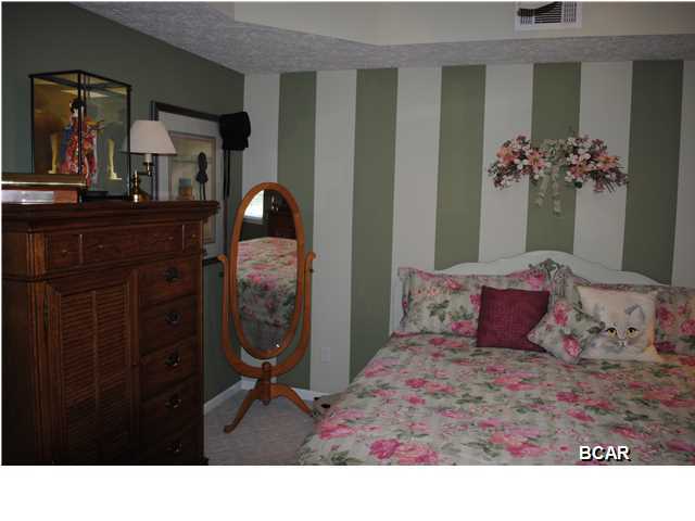 Forest Shores - Residential