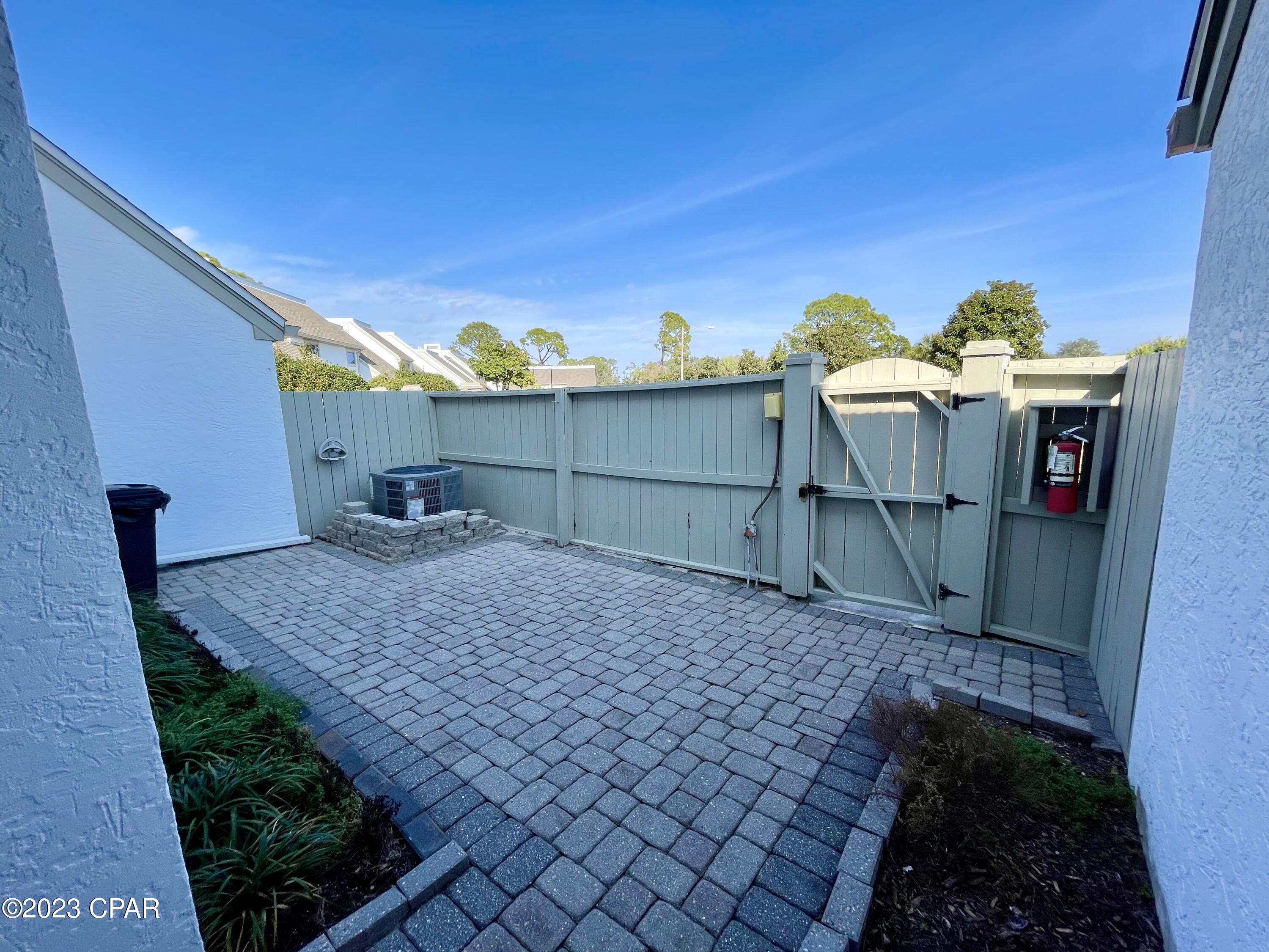 Bay Point Golf Villas I - Residential