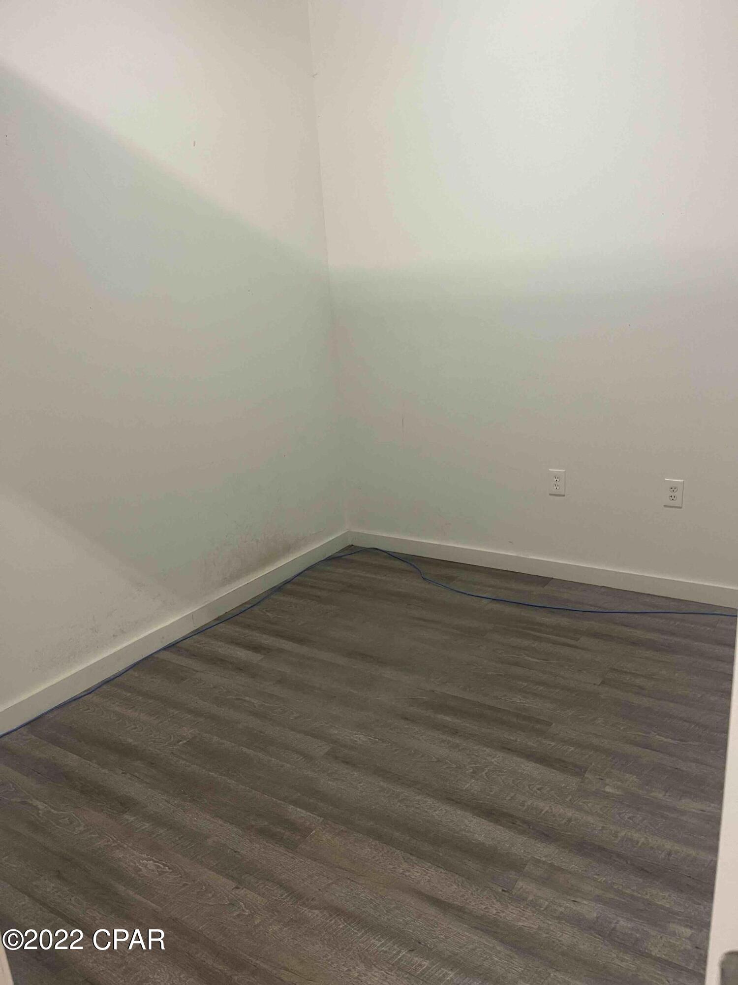 Beach Commerce Park - Commercial Lease