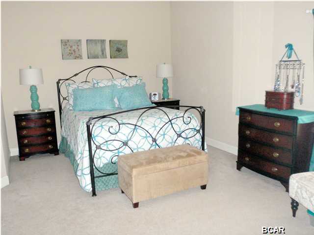 Willow Lake - Residential