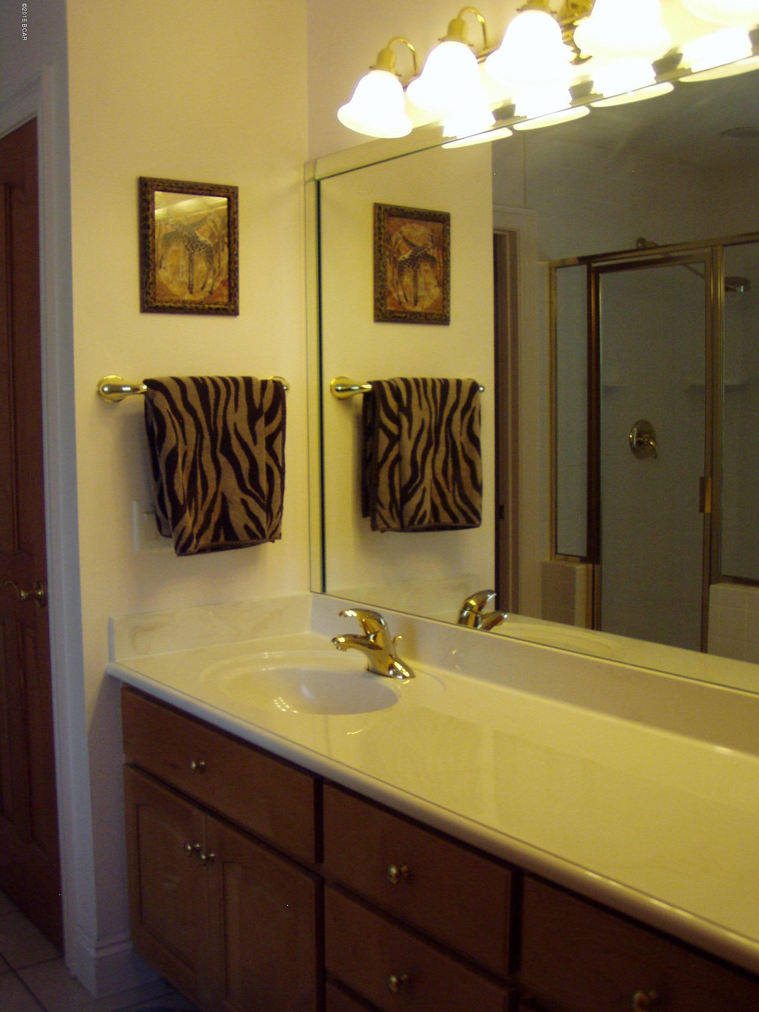 Porter Lake Retreat - Residential