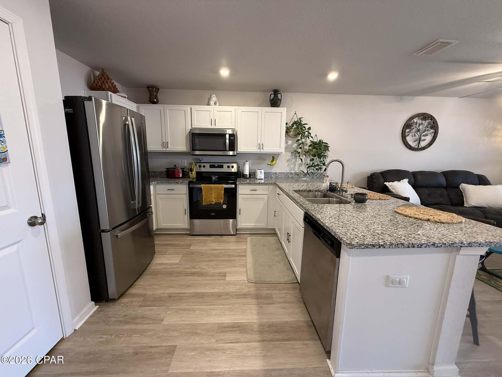 [No Recorded Subdiv] - Residential Lease