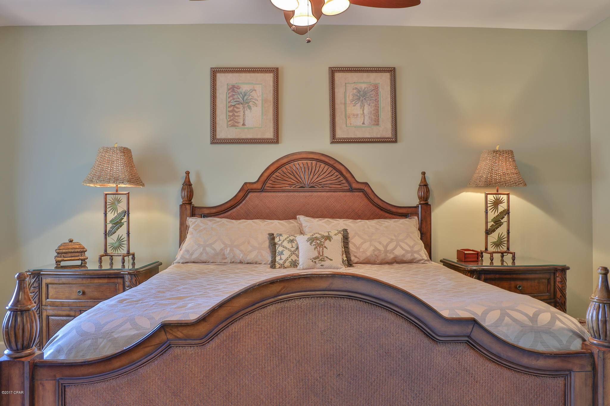 En Soleil Condo - Residential