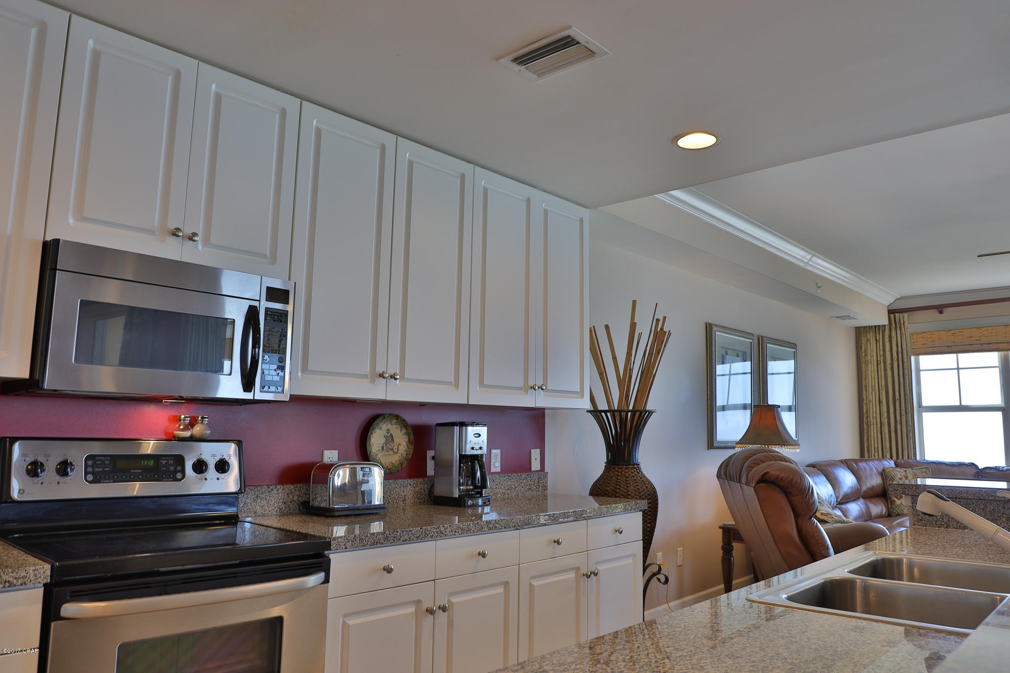 En Soleil Condo - Residential