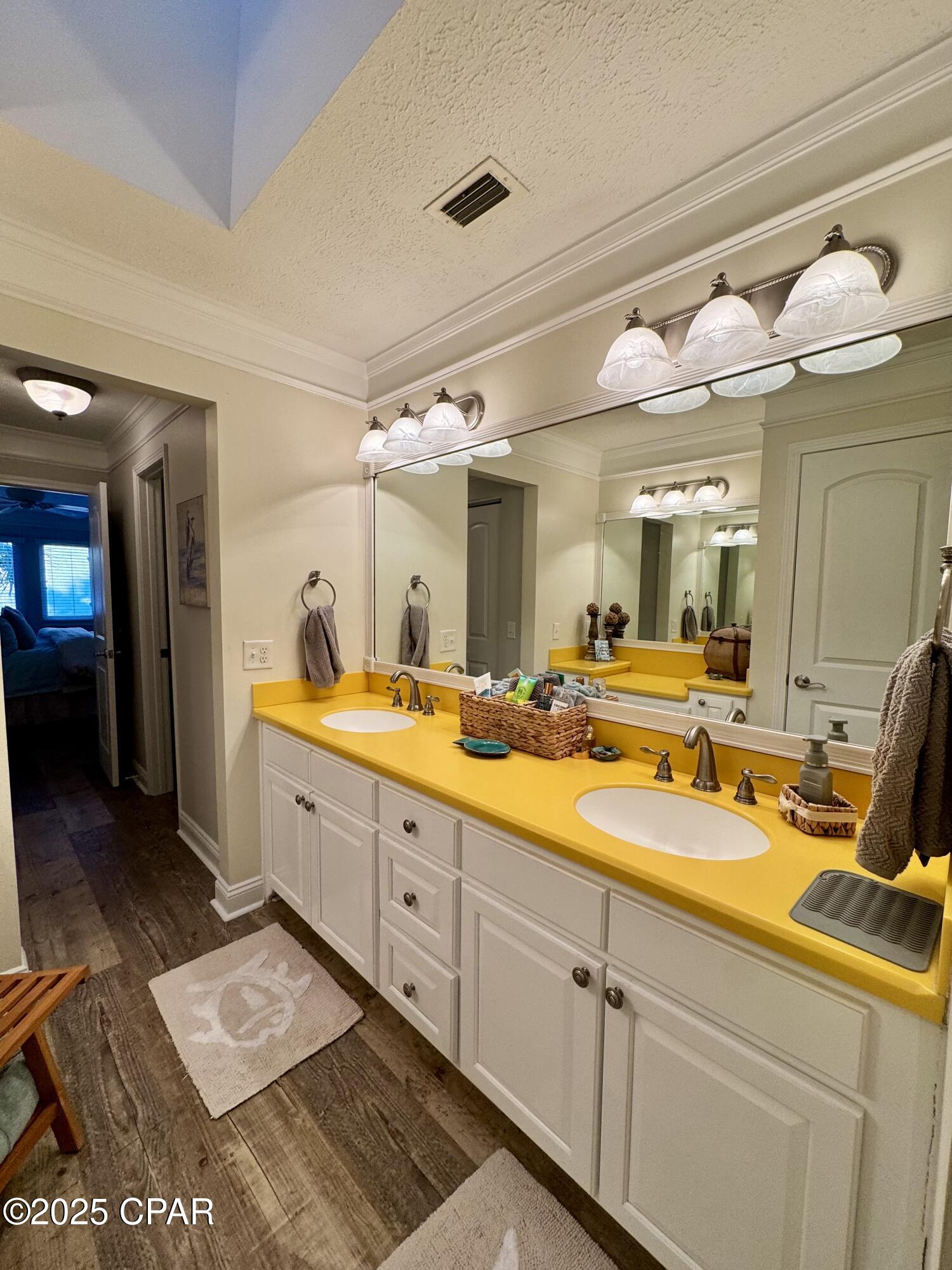 Bel Air - Residential