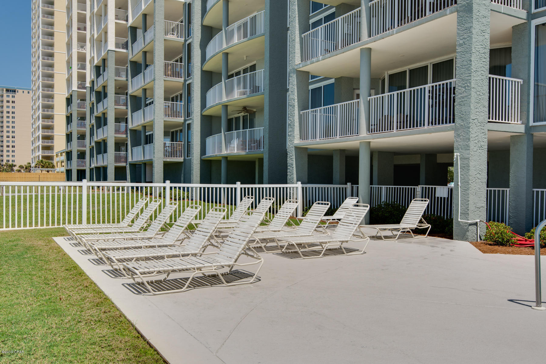 Long Beach Towers II - Residential