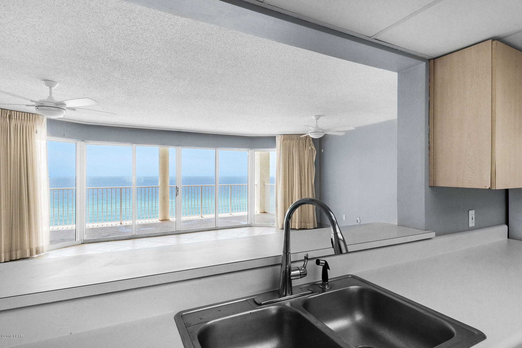 Long Beach Towers II - Residential