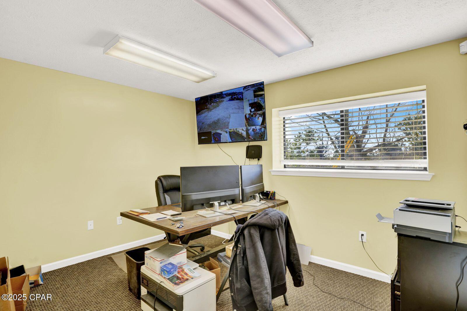 [No Recorded Subdiv] - Commercial Sale