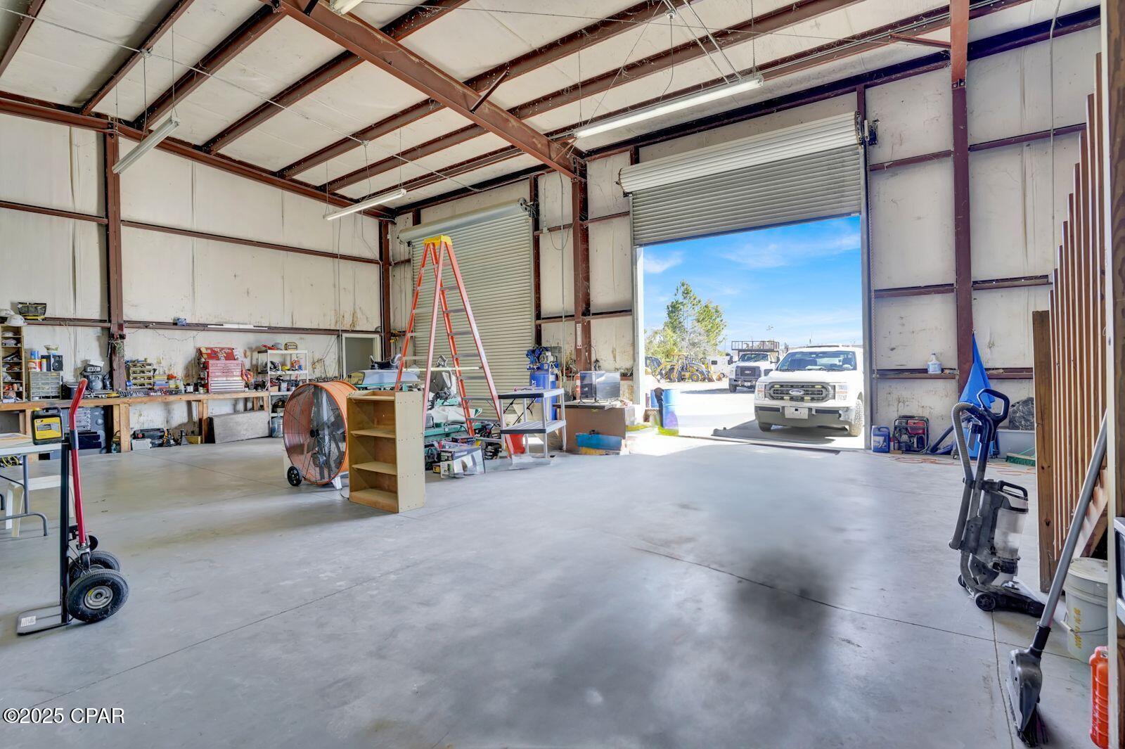 [No Recorded Subdiv] - Commercial Sale