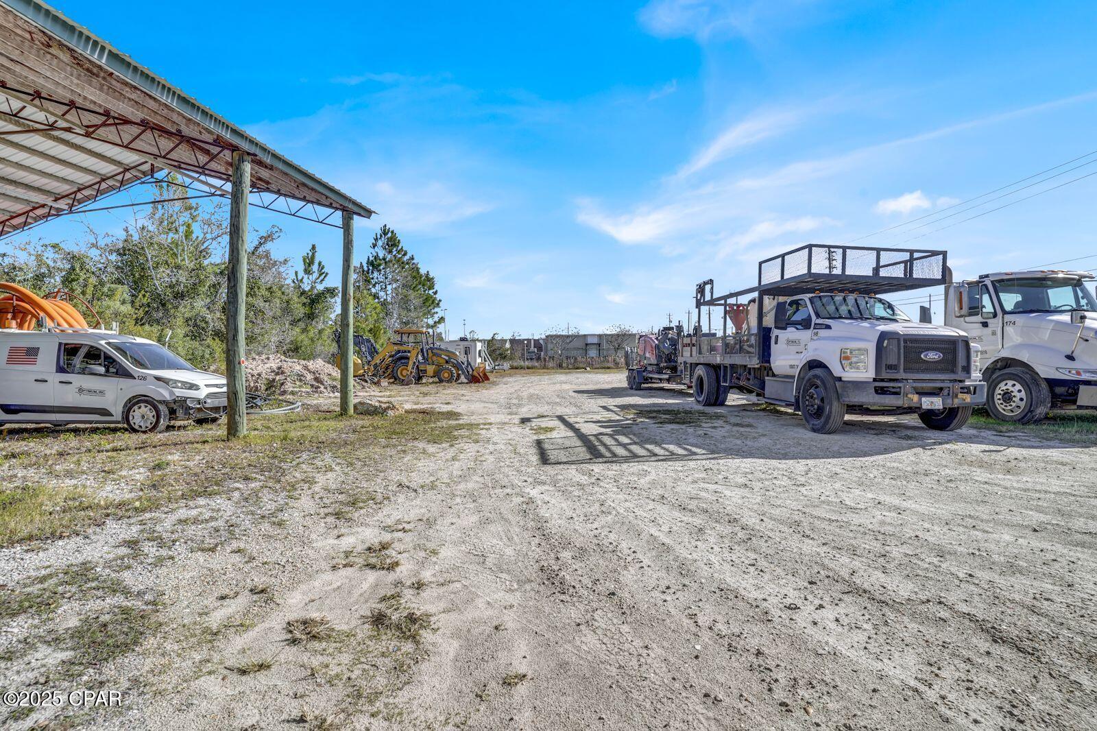 [No Recorded Subdiv] - Commercial Sale