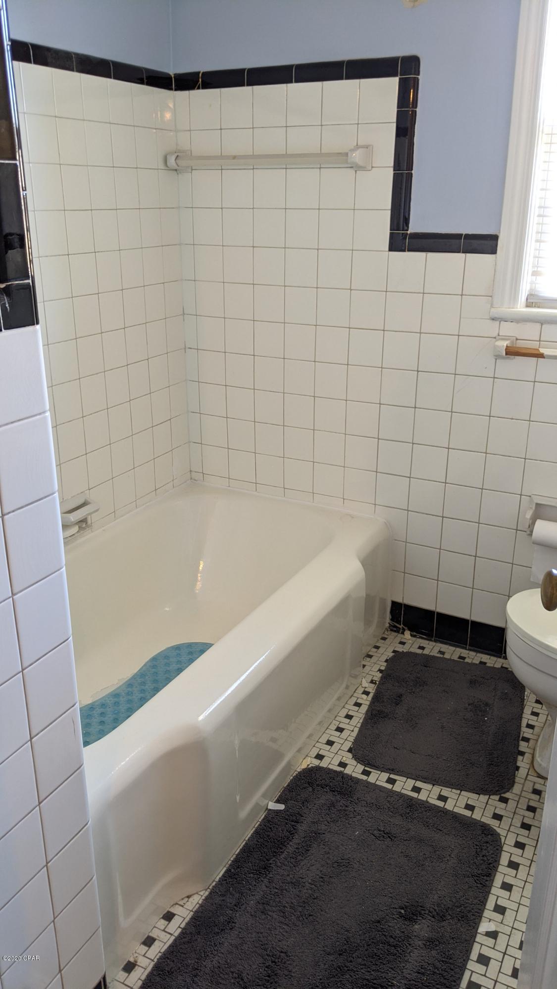 Sudduths 10Th Add - Residential